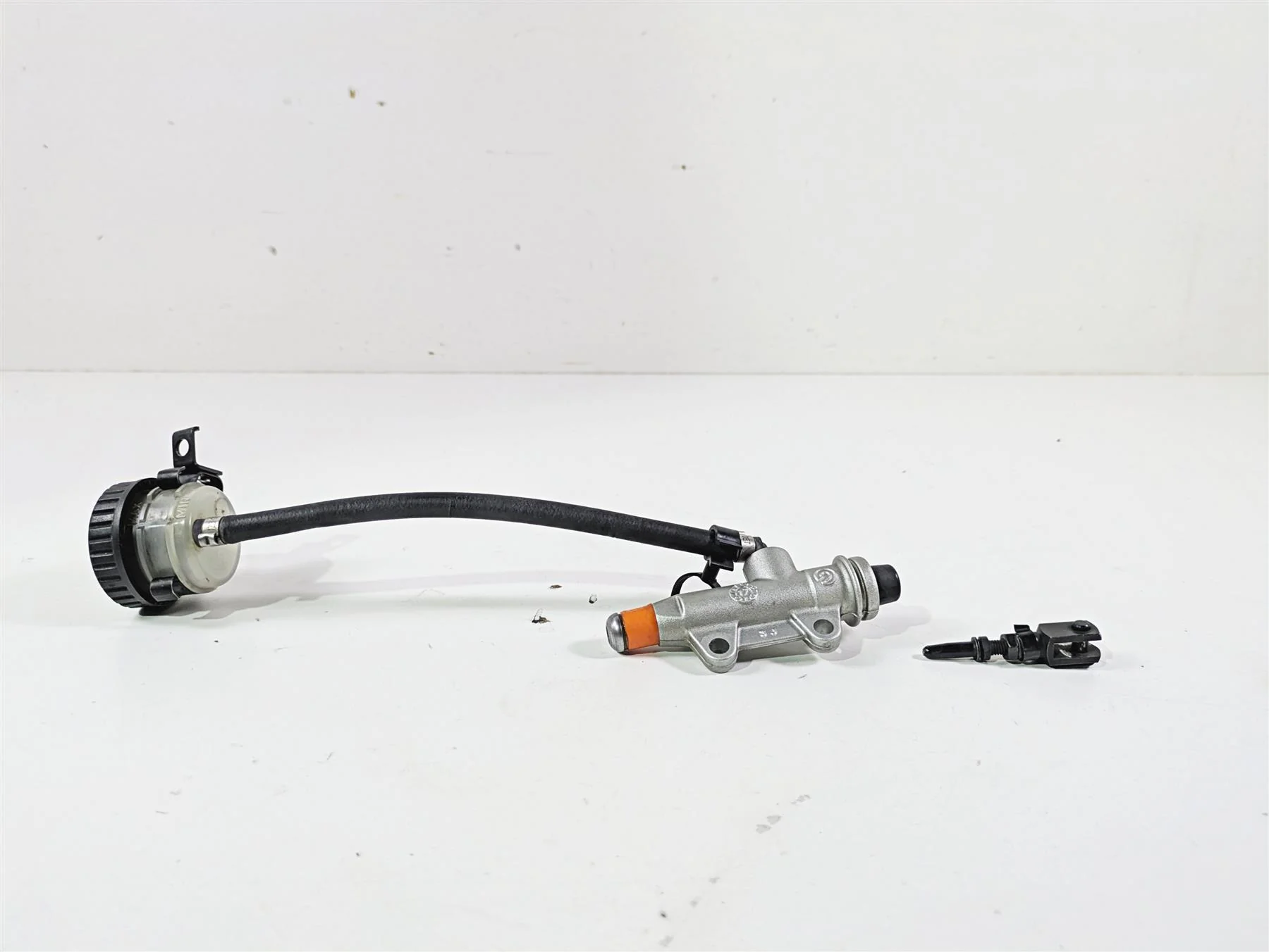 2018 BMW R nineT Urban GS K33 Rear Brembo Brake Master Cylinder 34318529423 - Image 2