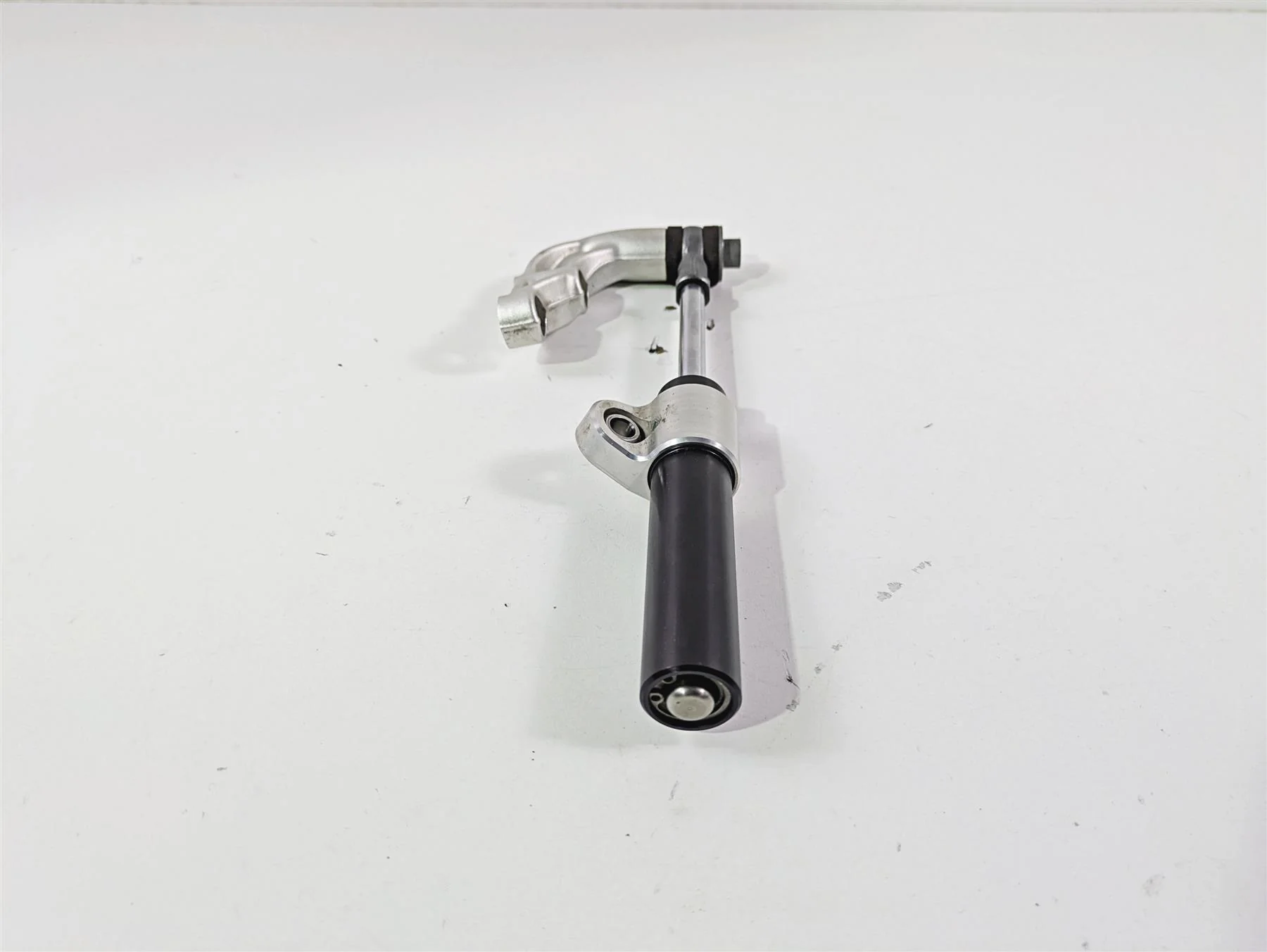 2018 BMW R nineT Urban GS K33 Steering Damper & Mounts 32768548757 - Image 6