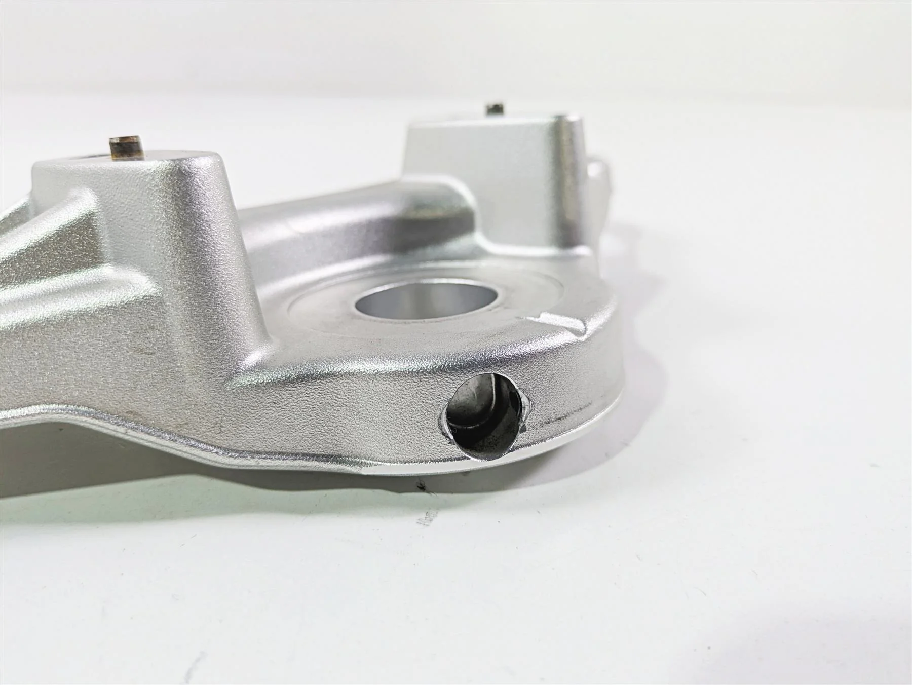 2018 BMW R nineT Urban GS K33 Upper Triple Tree Steering Clamp 31428558709 - Image 10