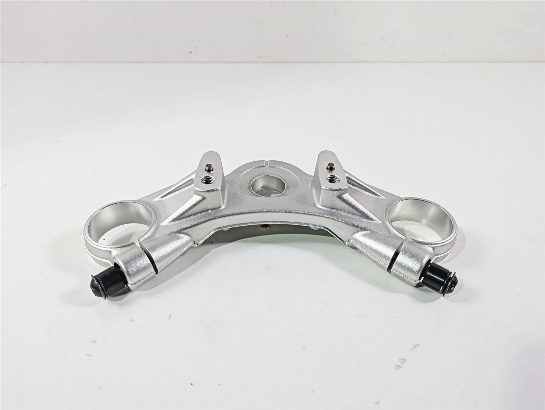 2018 BMW R nineT Urban GS K33 Upper Triple Tree Steering Clamp 31428558709 - Image 4