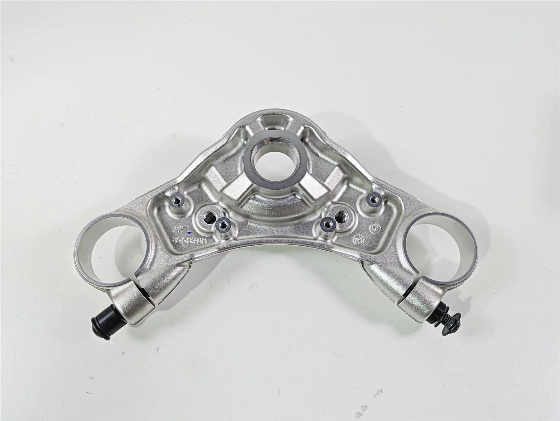 2018 BMW R nineT Urban GS K33 Upper Triple Tree Steering Clamp 31428558709 - Image 6