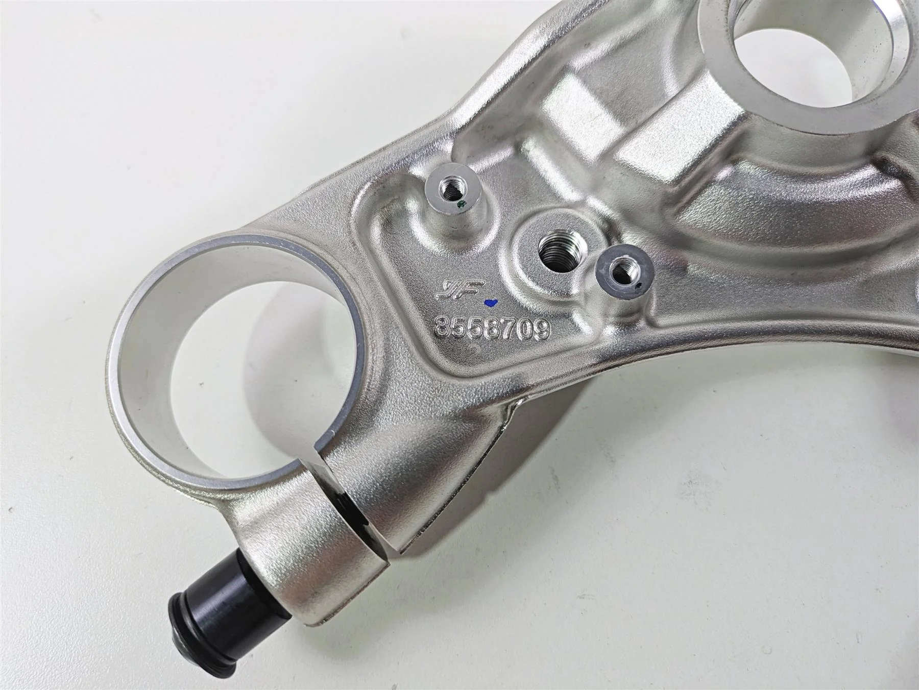 2018 BMW R nineT Urban GS K33 Upper Triple Tree Steering Clamp 31428558709 - Image 7