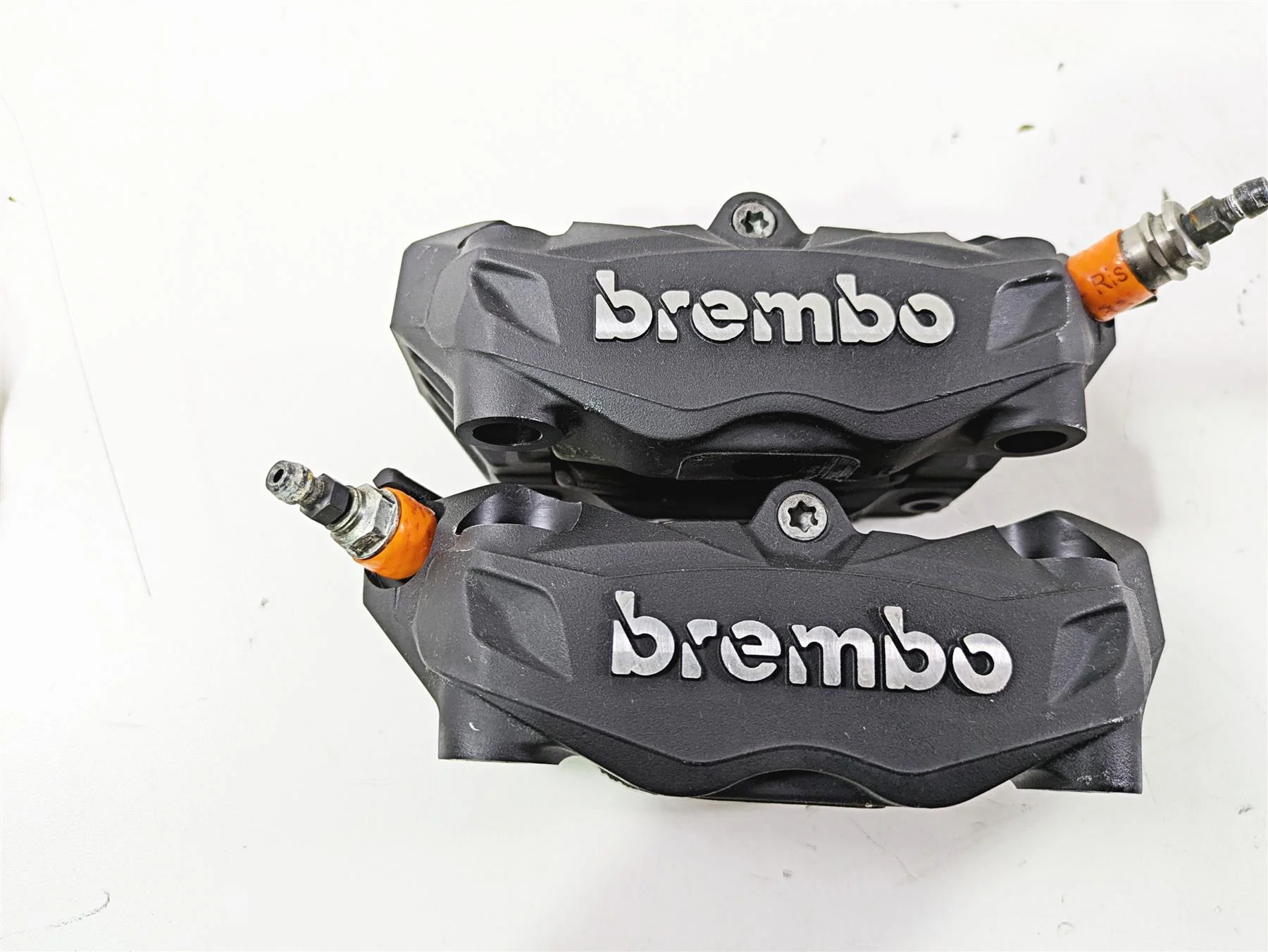 2018  BMW R1200GS GSW K50 Brembo Front Brake Caliper Set 34118556205 34118556206 - Image 10