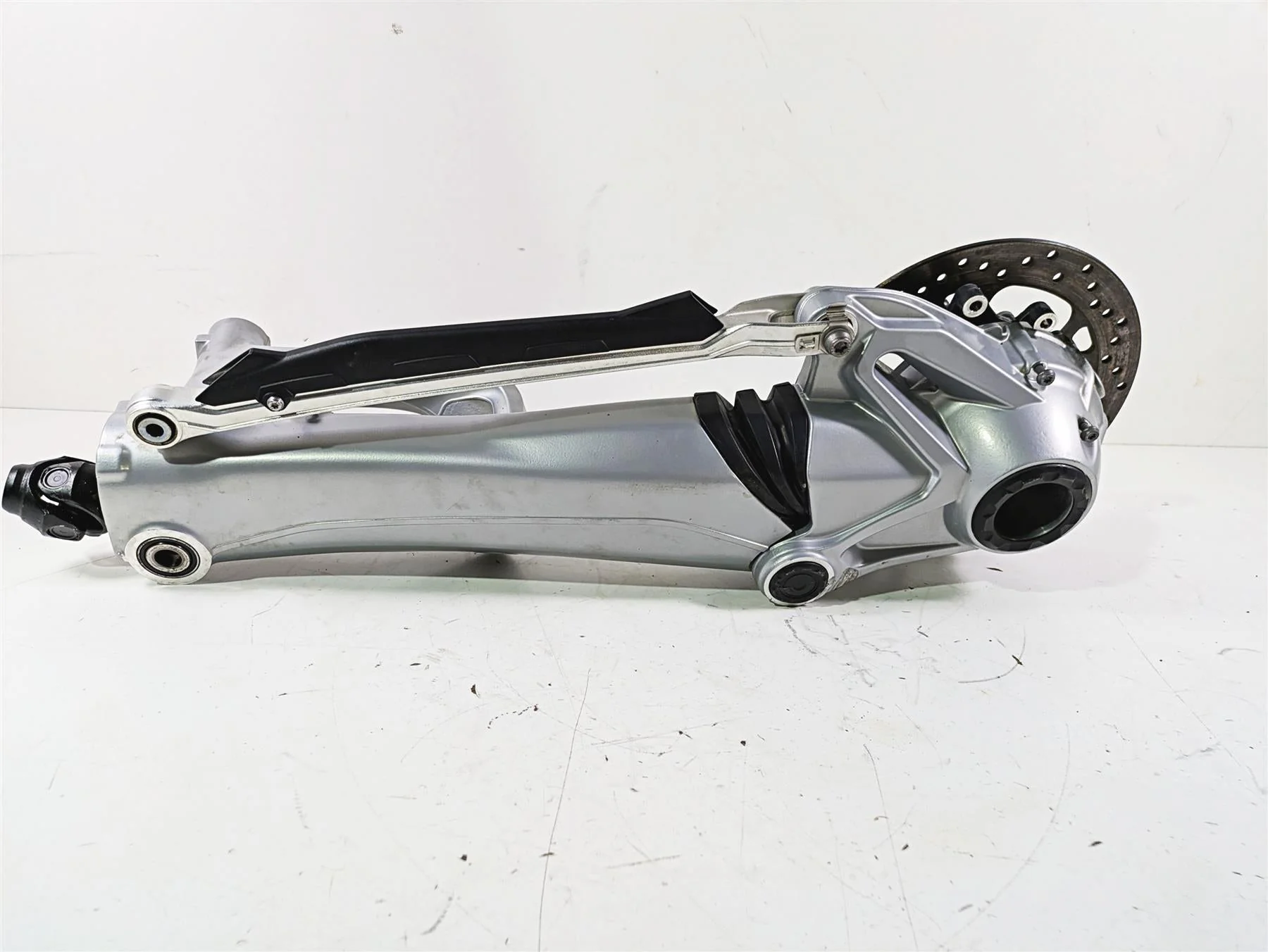 2018  BMW R1200GS GSW K50 Differential Drive Shaft Swingarm 32/11 33748544982