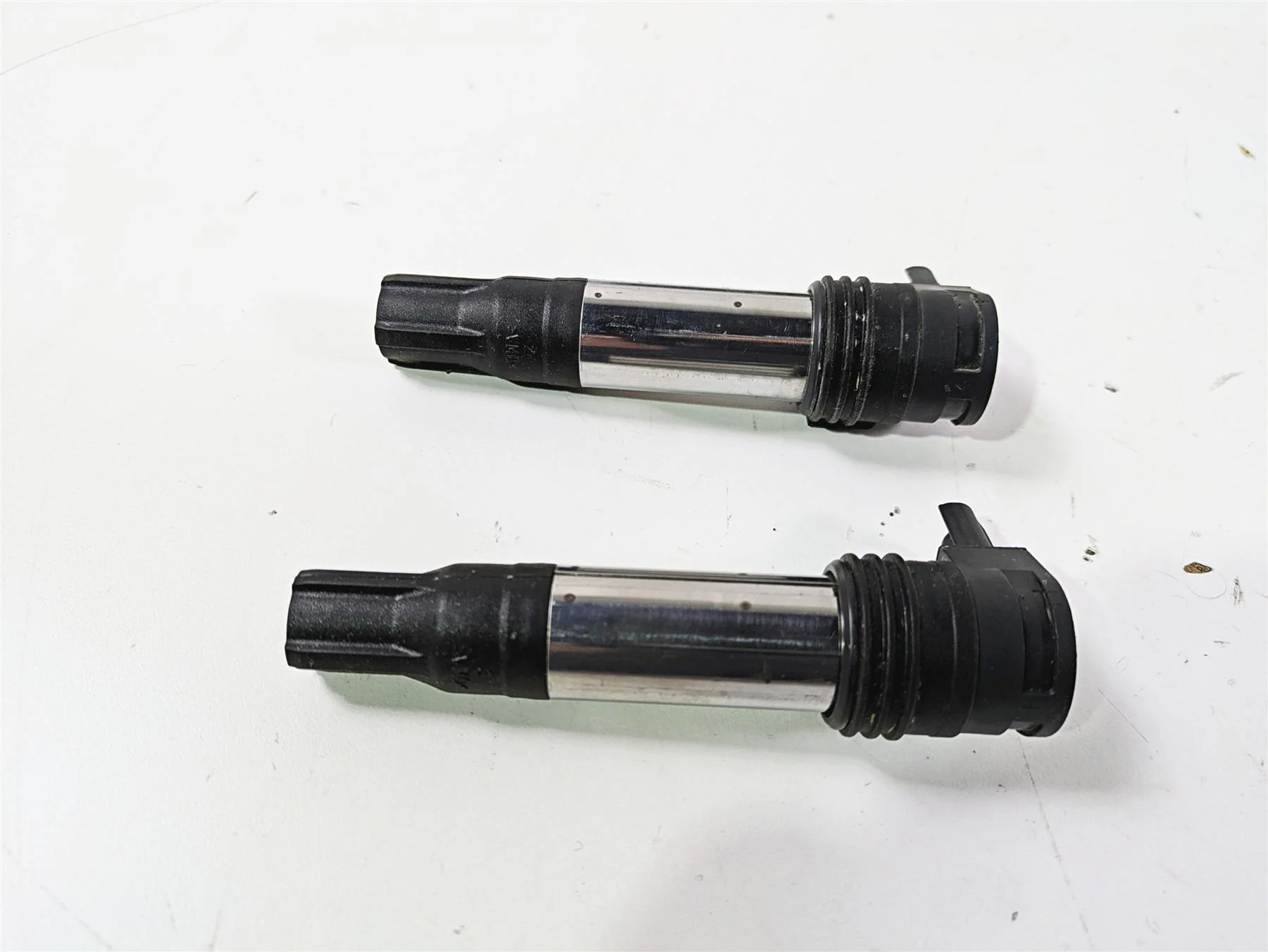 2018  BMW R1200GS GSW K50 Eldor Ignition Coils Stick Coil Set 12138526677 - Image 2