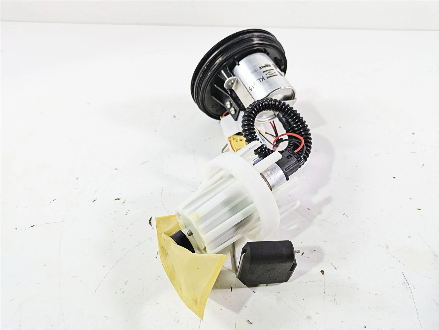 2018 BMW R1200GS GSW K50 Fuel Gas Petrol Pump - Tested 16148521488 - Image 4
