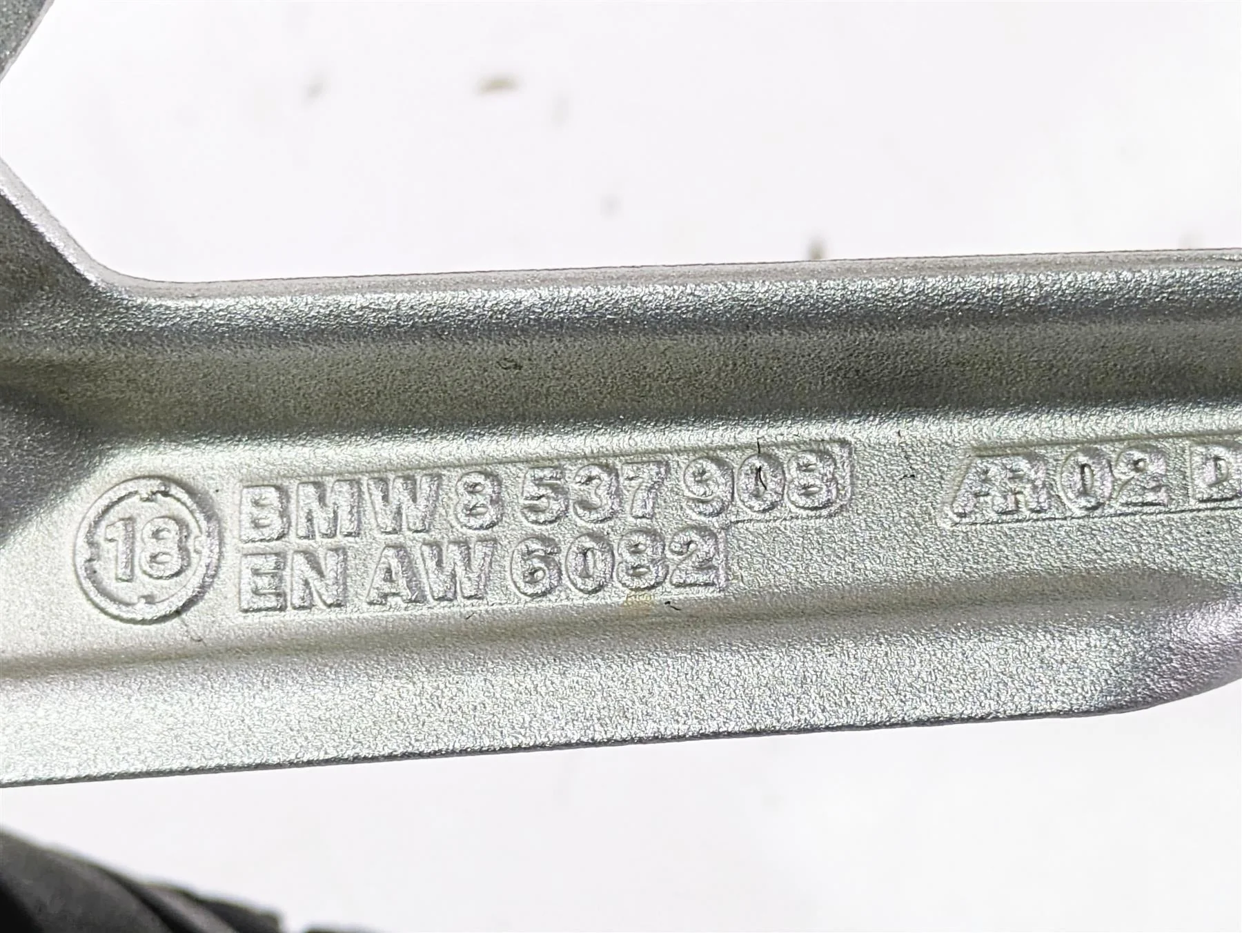 2018  BMW R1200GS GSW K50 Rear Passenger Footpeg Set 46718528793 46718528794 - Image 11