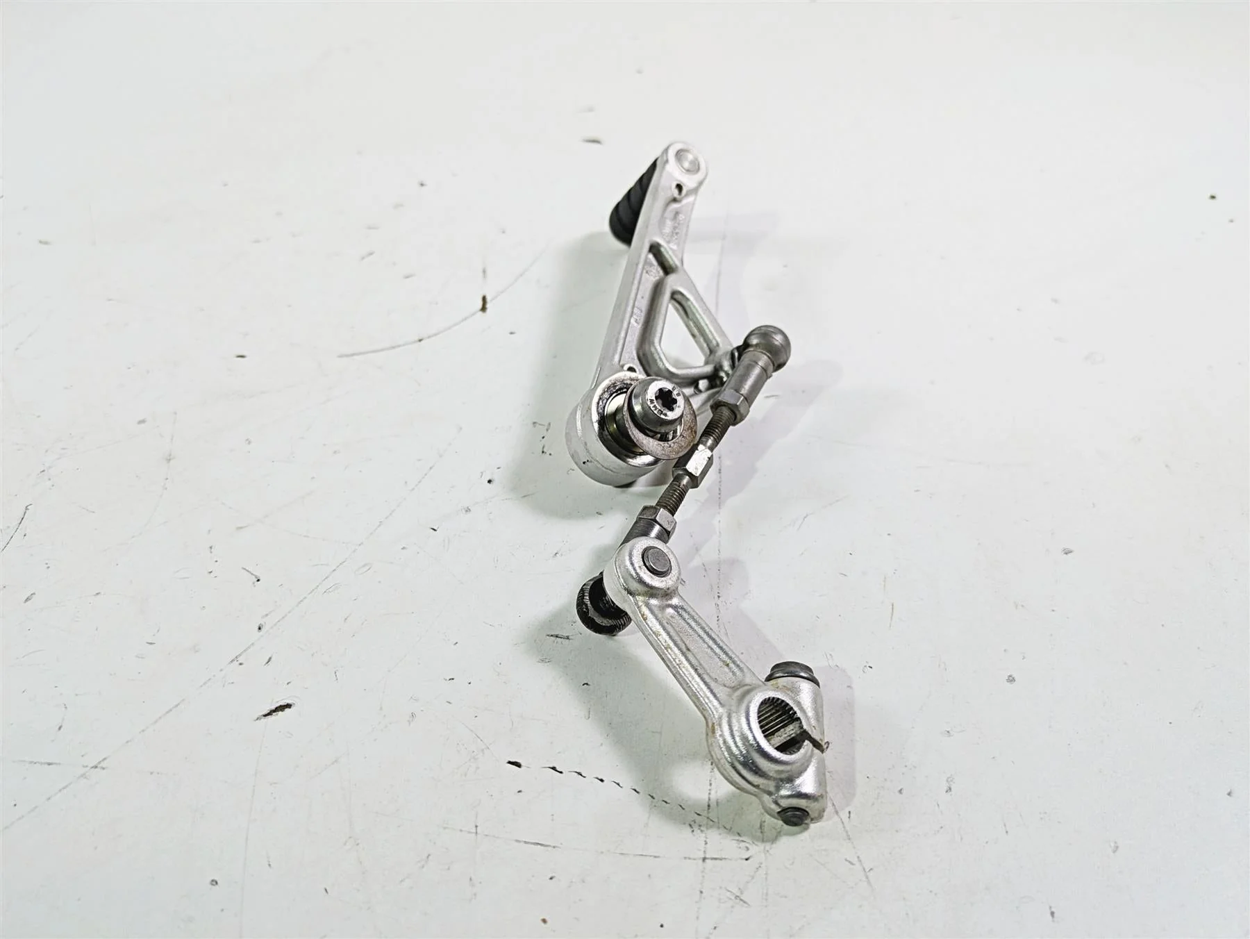 2018 BMW R1200GS GSW K50 Shift Lever Gear Selector Shifter + Links 23418526730 - Image 4