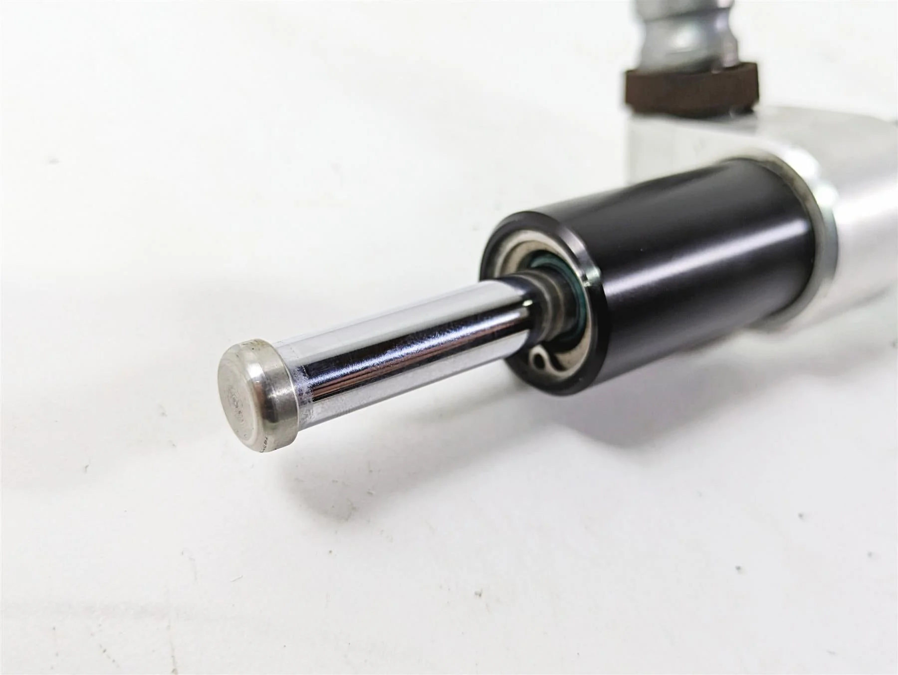2018  BMW R1200GS GSW K50 Steering Damper & Mounts 32768549363 - Image 7