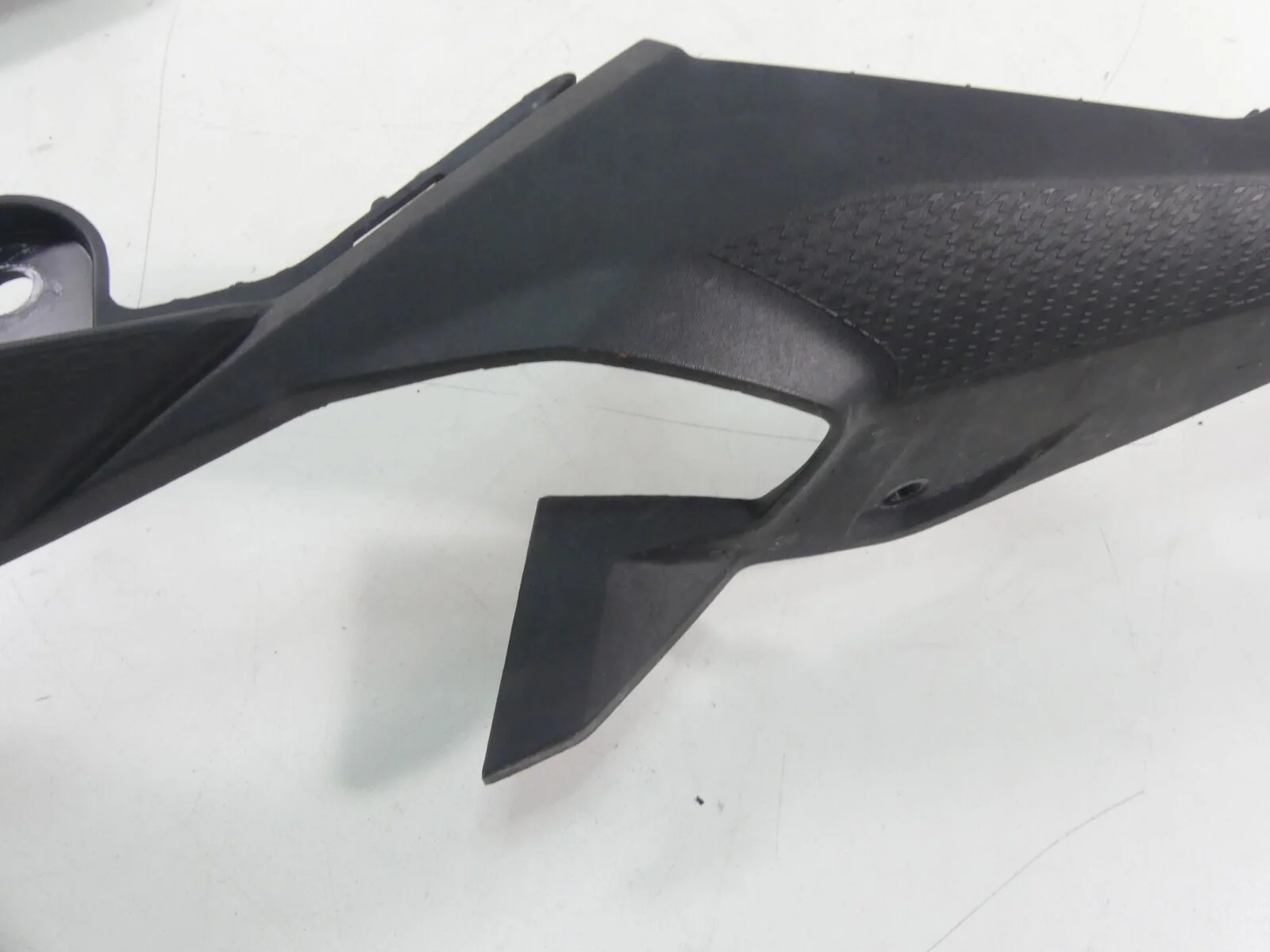 2018 BMW S1000XR K49 Rear Tail Side Fairing Cover Set 46627717027 46627717028 - Image 6