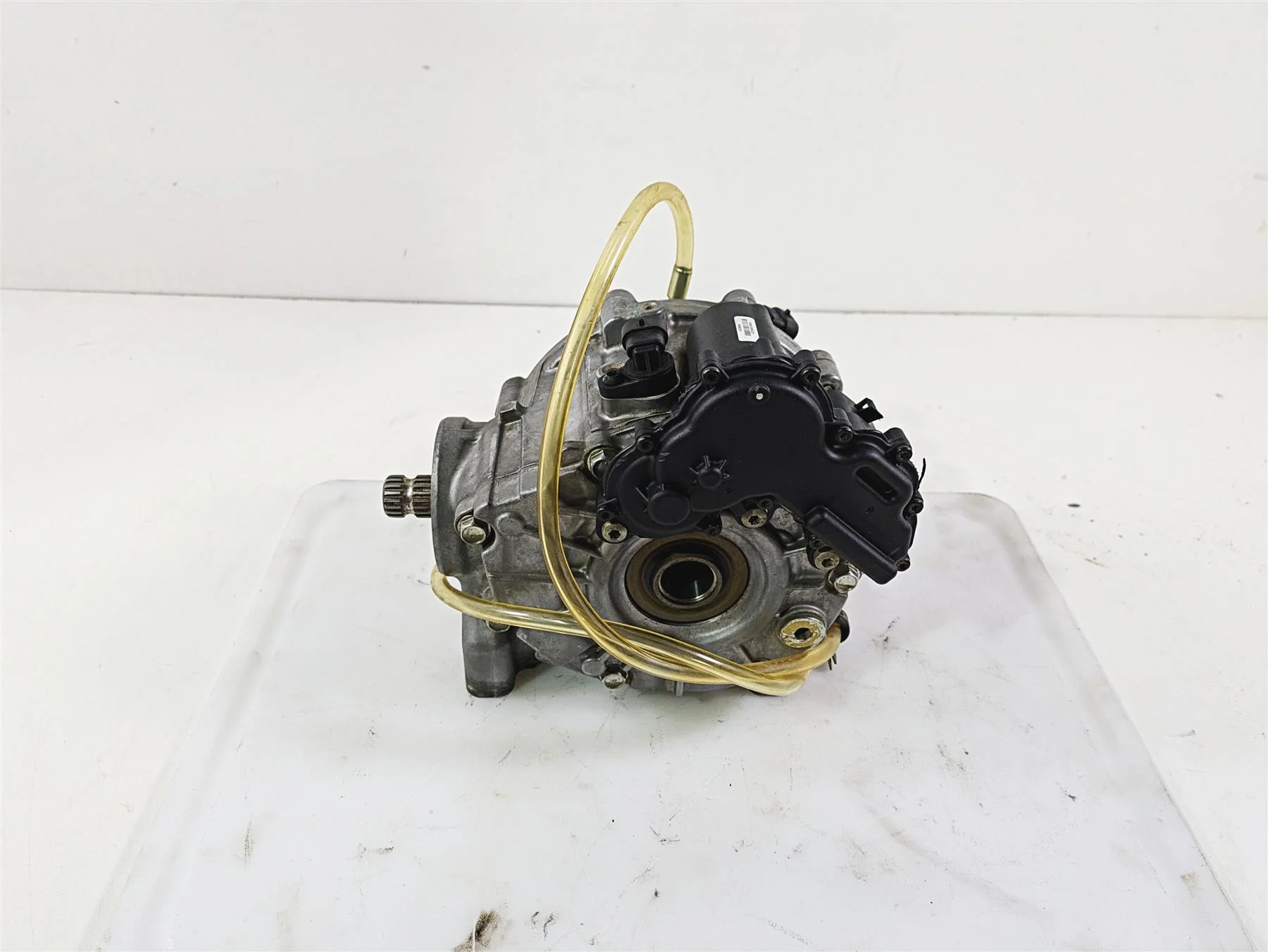 2018 Can Am Maverick X3 XRC Turbo R Front Differential 1K Smartlock 705402371 - Image 2