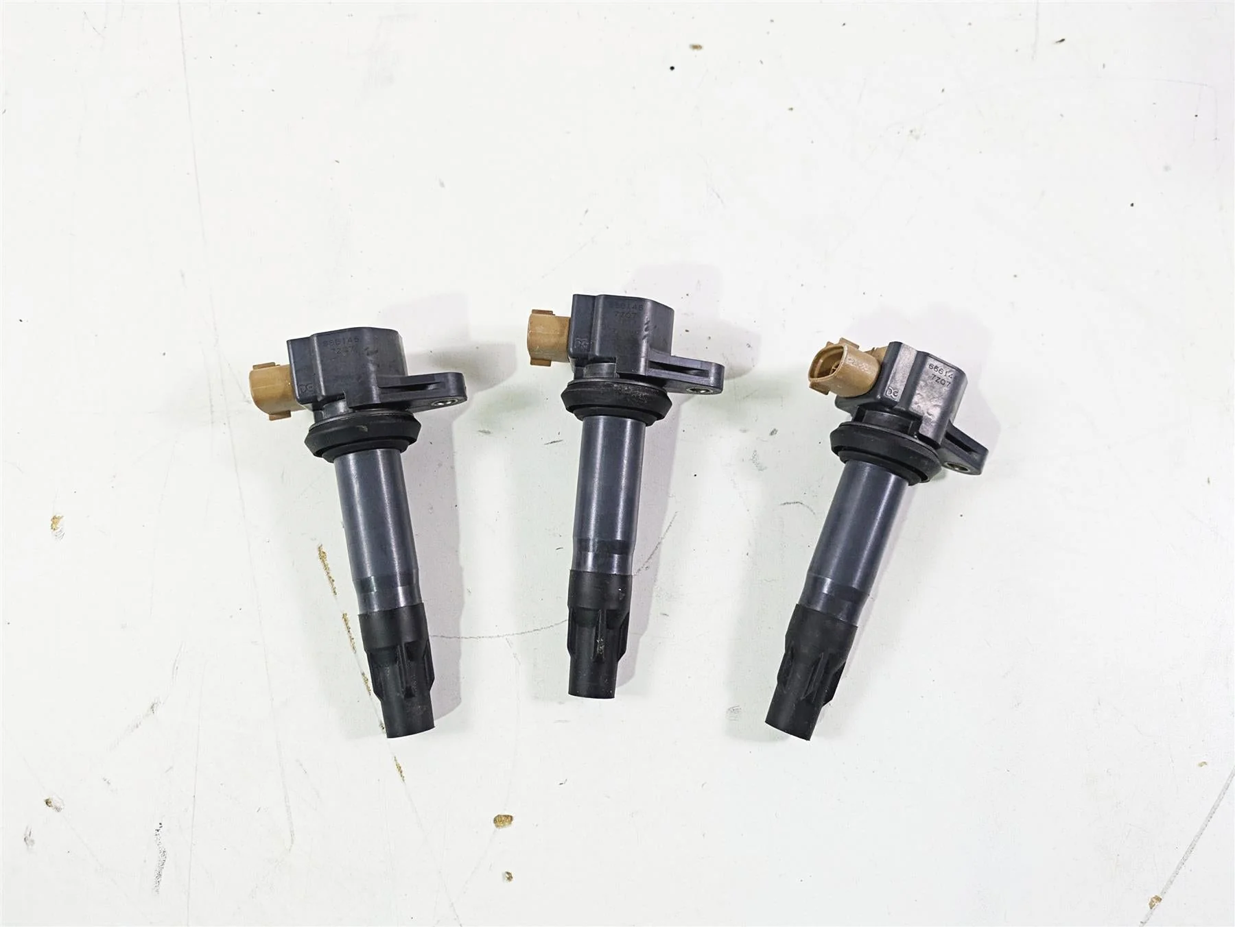 2018 Can Am Maverick X3 XRC Turbo R Ignition Stick Coil Set 420666145 - Image 4