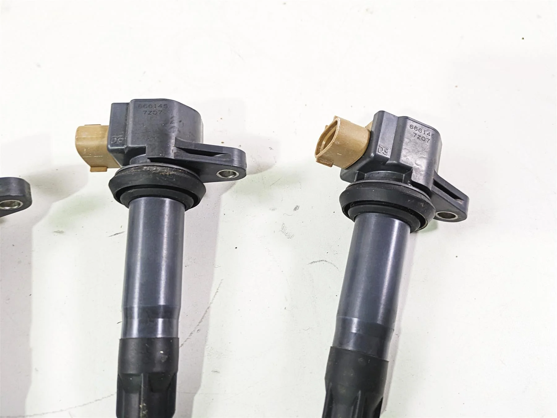 2018 Can Am Maverick X3 XRC Turbo R Ignition Stick Coil Set 420666145 - Image 8