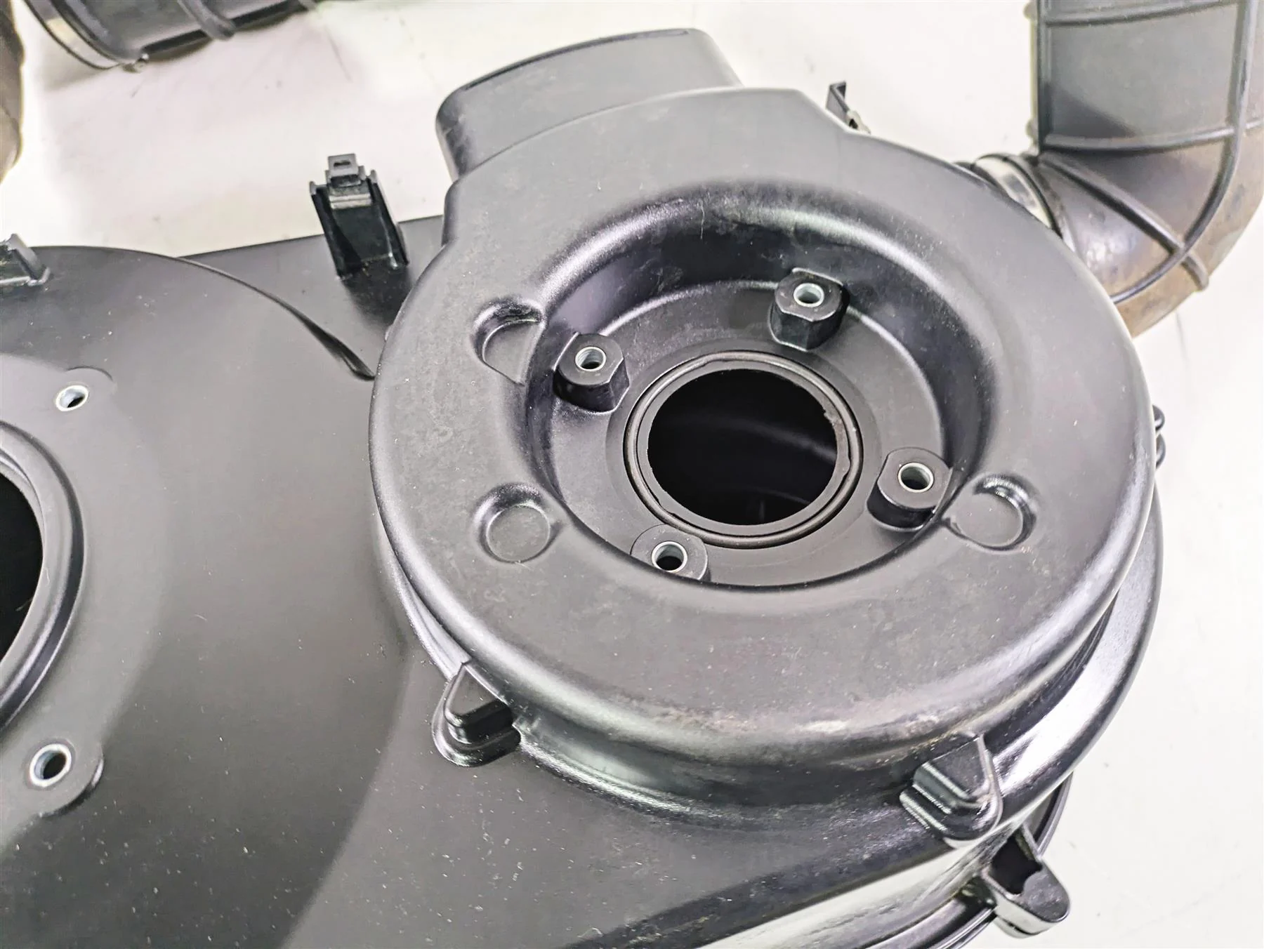 2018 Can Am Maverick X3 XRC Turbo R Inner Outer Clutch Cover 420212605 420212508 - Image 12