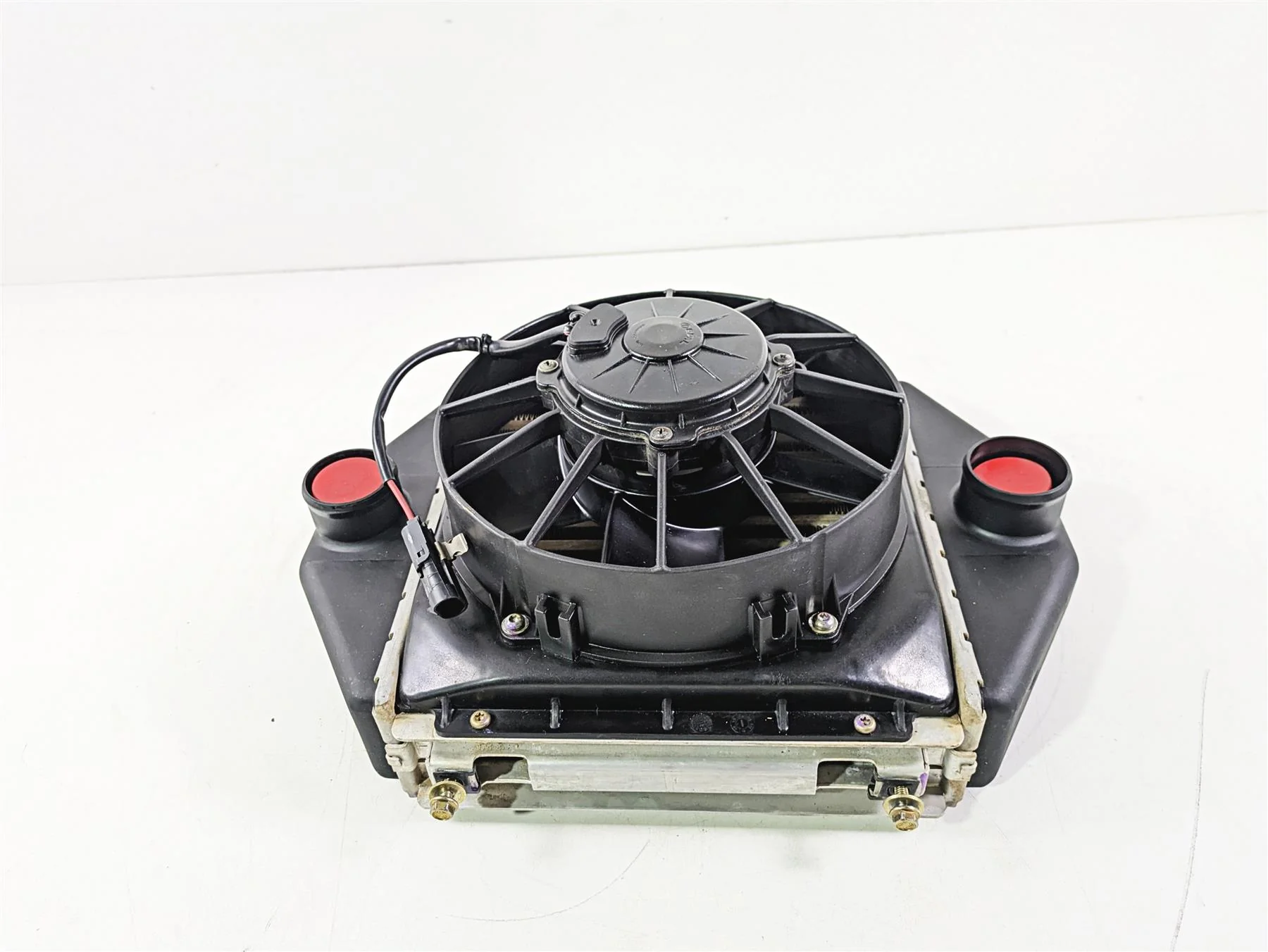 2018 Can Am Maverick X3 XRC Turbo R Intercooler Radiator Fan Set 707800782 - Image 11