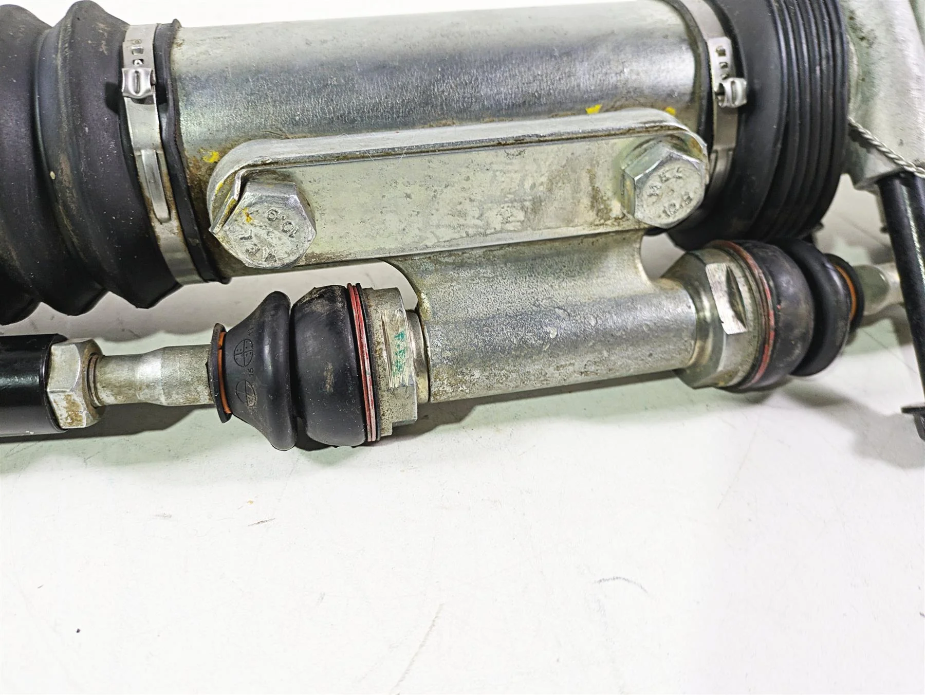 2018 Can Am Maverick X3 XRC Turbo R Rack & Pinion Steering Set 72" 709402021 - Image 12
