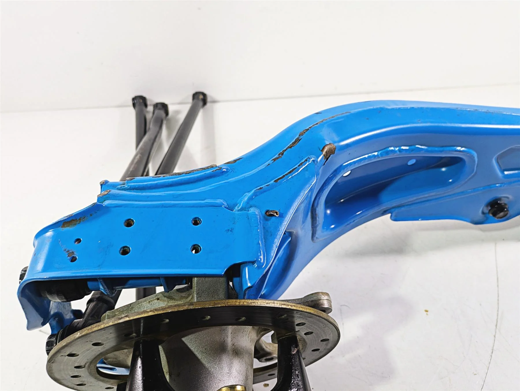 2018 Can Am Maverick X3 XRC Turbo R Rear Left Trailing Arm 72" Blue 706002955 - Image 12