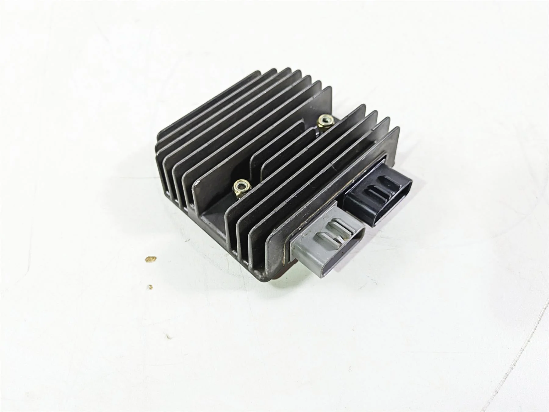 2018 Can Am Maverick X3 XRC Turbo R Rectifier Voltage Regulator 710005568 - Image 11