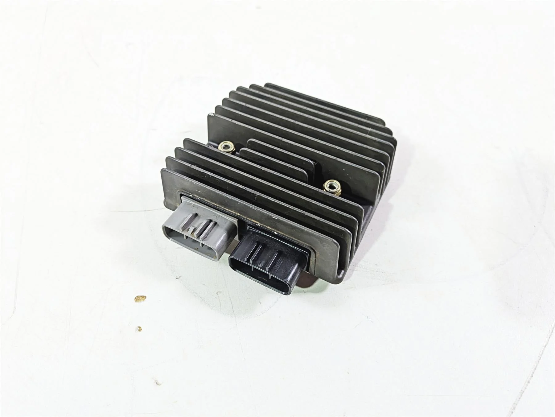 2018 Can Am Maverick X3 XRC Turbo R Rectifier Voltage Regulator 710005568 - Image 12