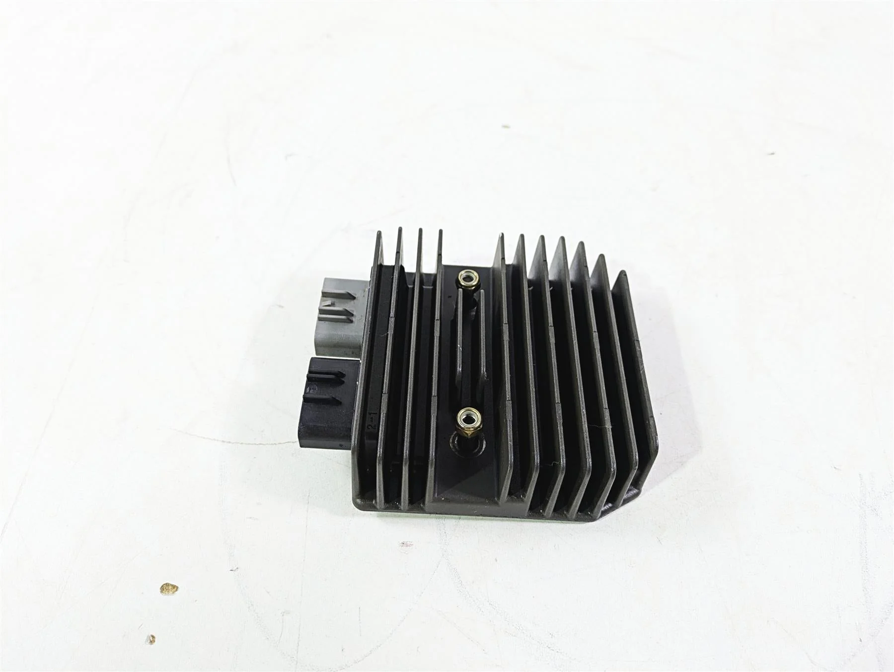 2018 Can Am Maverick X3 XRC Turbo R Rectifier Voltage Regulator 710005568 - Image 4
