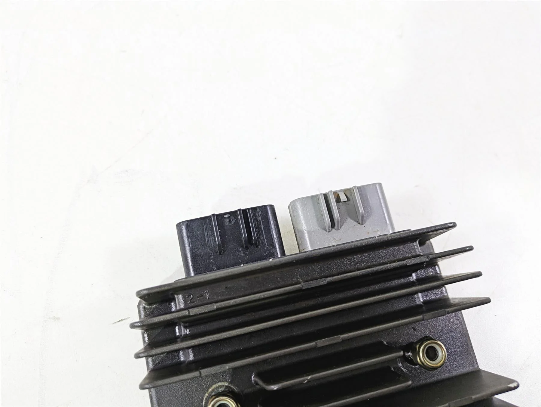 2018 Can Am Maverick X3 XRC Turbo R Rectifier Voltage Regulator 710005568 - Image 7