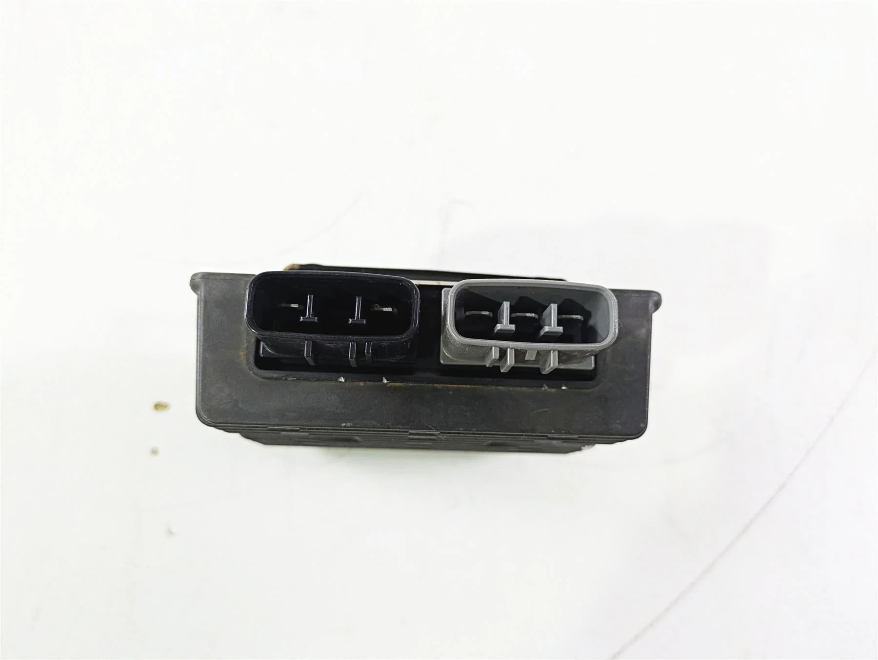 2018 Can Am Maverick X3 XRC Turbo R Rectifier Voltage Regulator 710005568 - Image 8