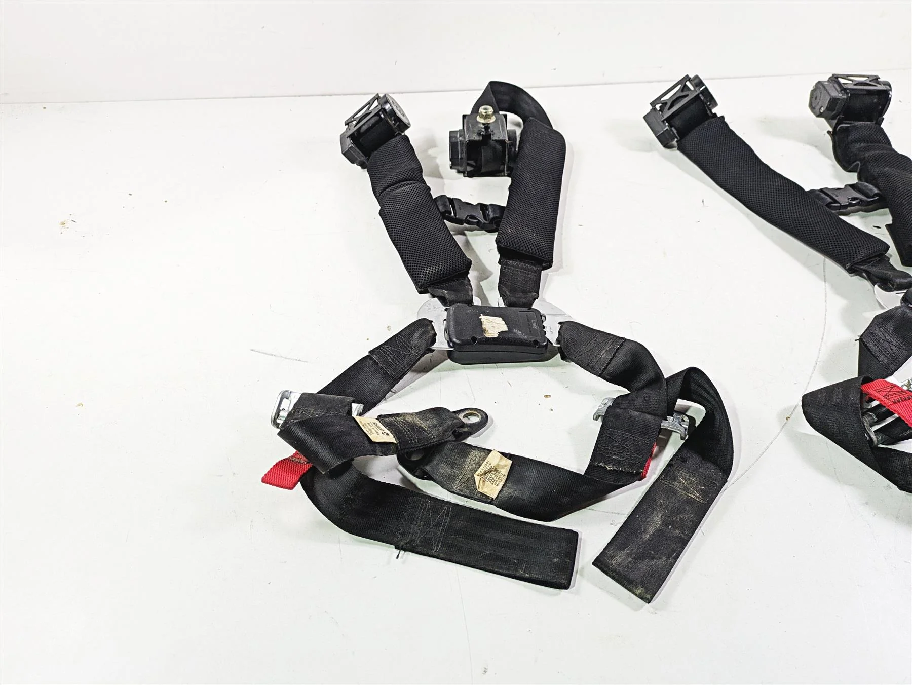 2018 Can Am Maverick X3 XRC Turbo R Seat Belt Buckle Set Multipoint 708002917 - Image 3