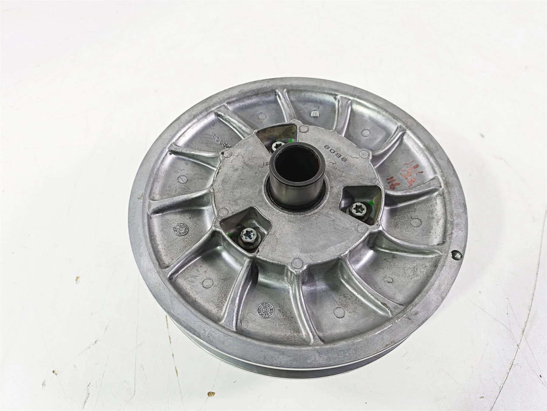 2018 Can Am Maverick X3 XRC Turbo R Secondary Driven Drive Clutch 1K 420280636 - Image 8