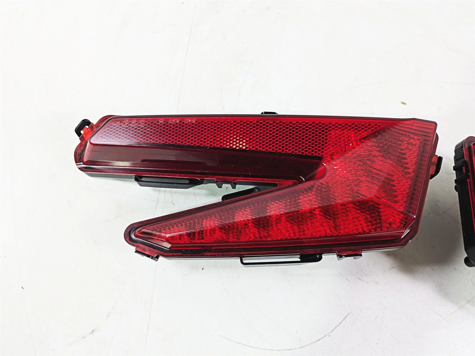 2018 Can Am Maverick X3 XRC Turbo R Taillight Tail Brake Light Set 710004743 - Image 8