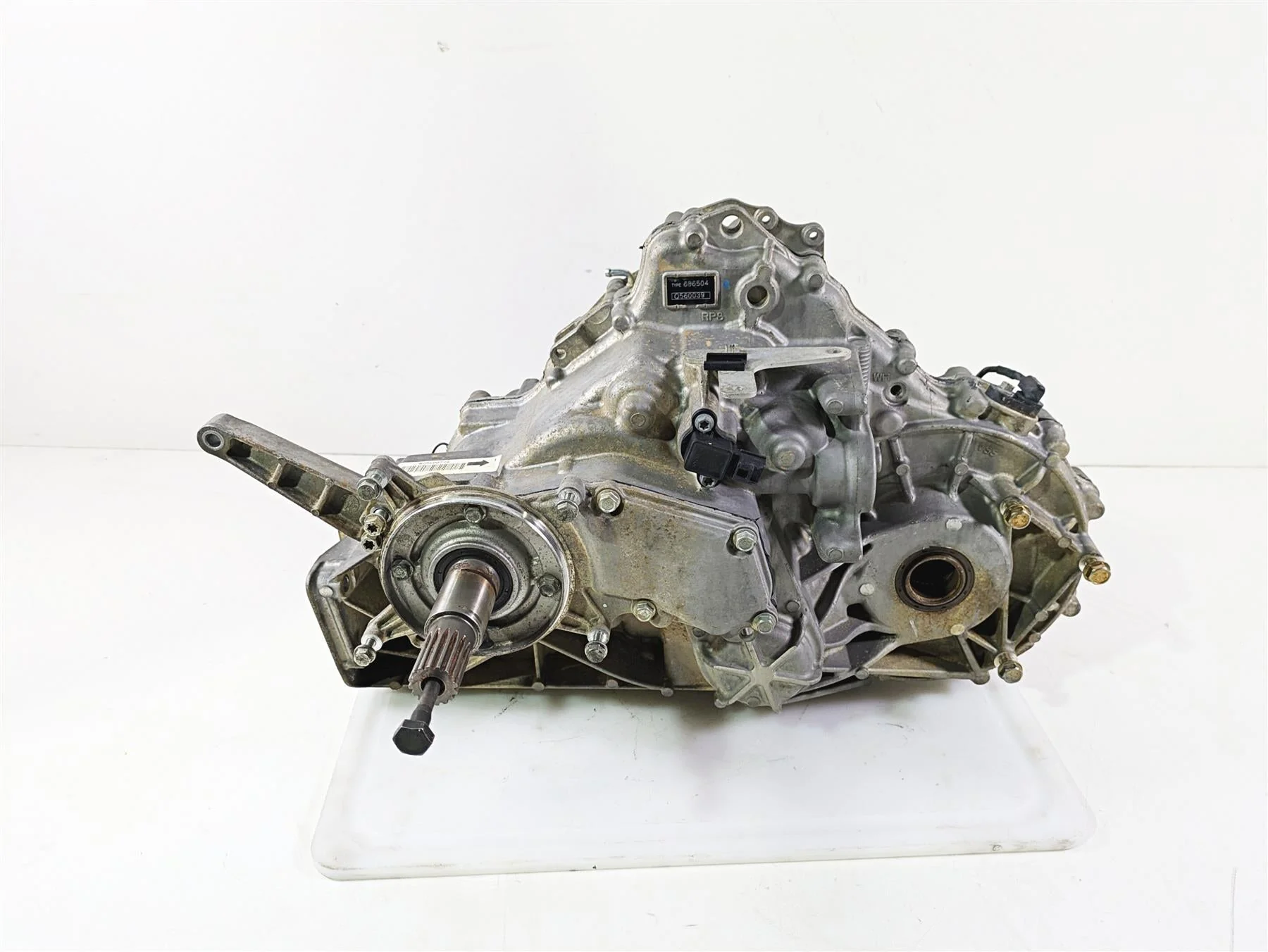 2018 Can Am Maverick X3 XRC Turbo R Transmission 1K & Front Mount 420686504 - Image 2