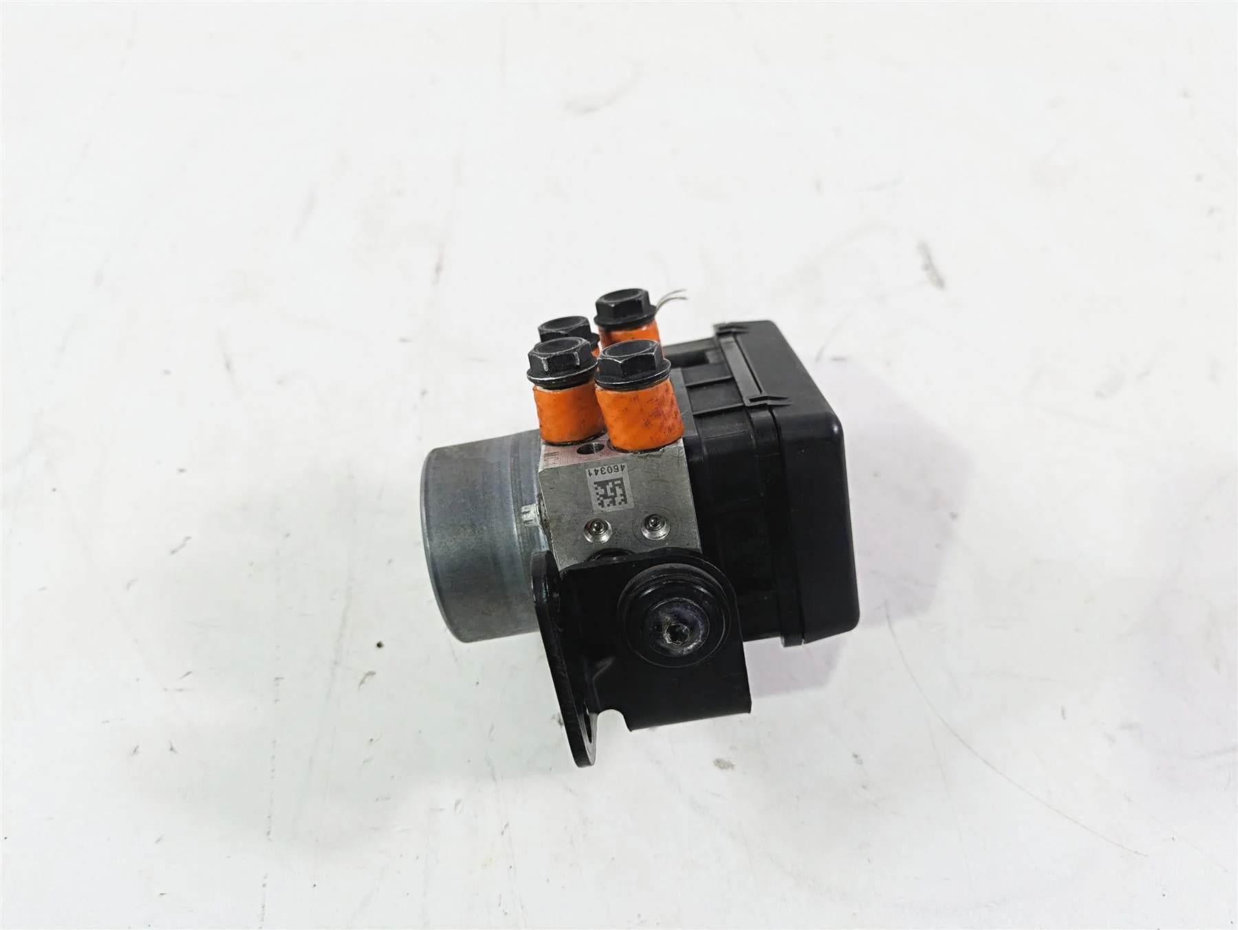 2018 Ducati Hypermotard 939 SP Abs Brake Pump Module Unit 54240402A - Image 9