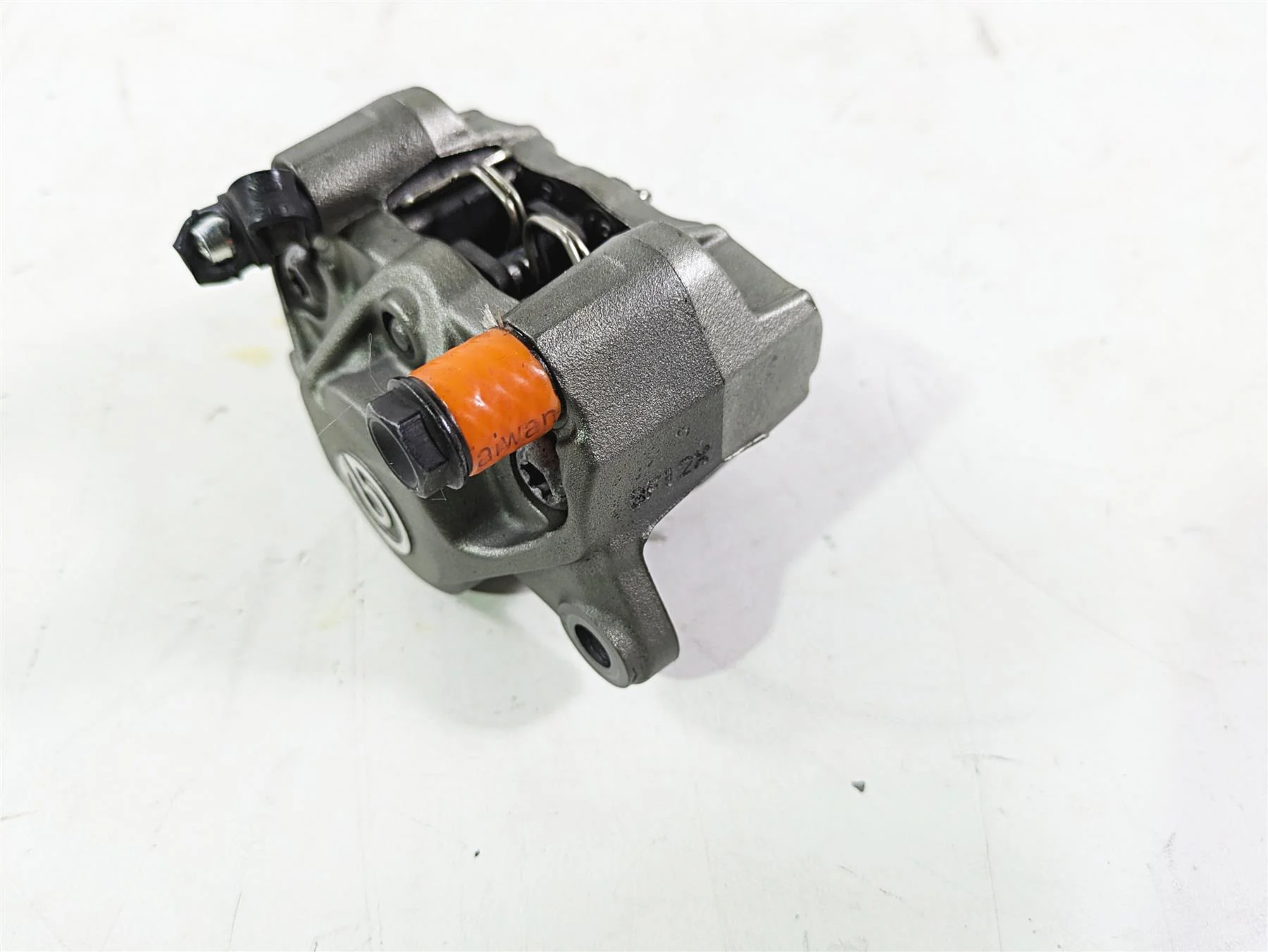2018 Ducati Hypermotard 939 SP Brembo Rear Brake Caliper 61140381AB - Image 10