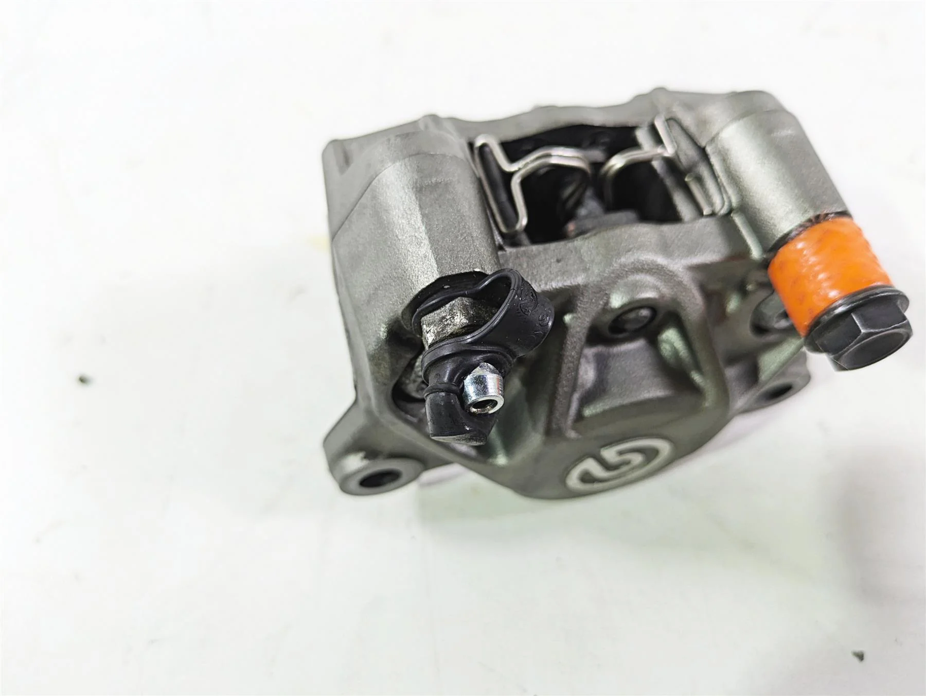 2018 Ducati Hypermotard 939 SP Brembo Rear Brake Caliper 61140381AB - Image 8