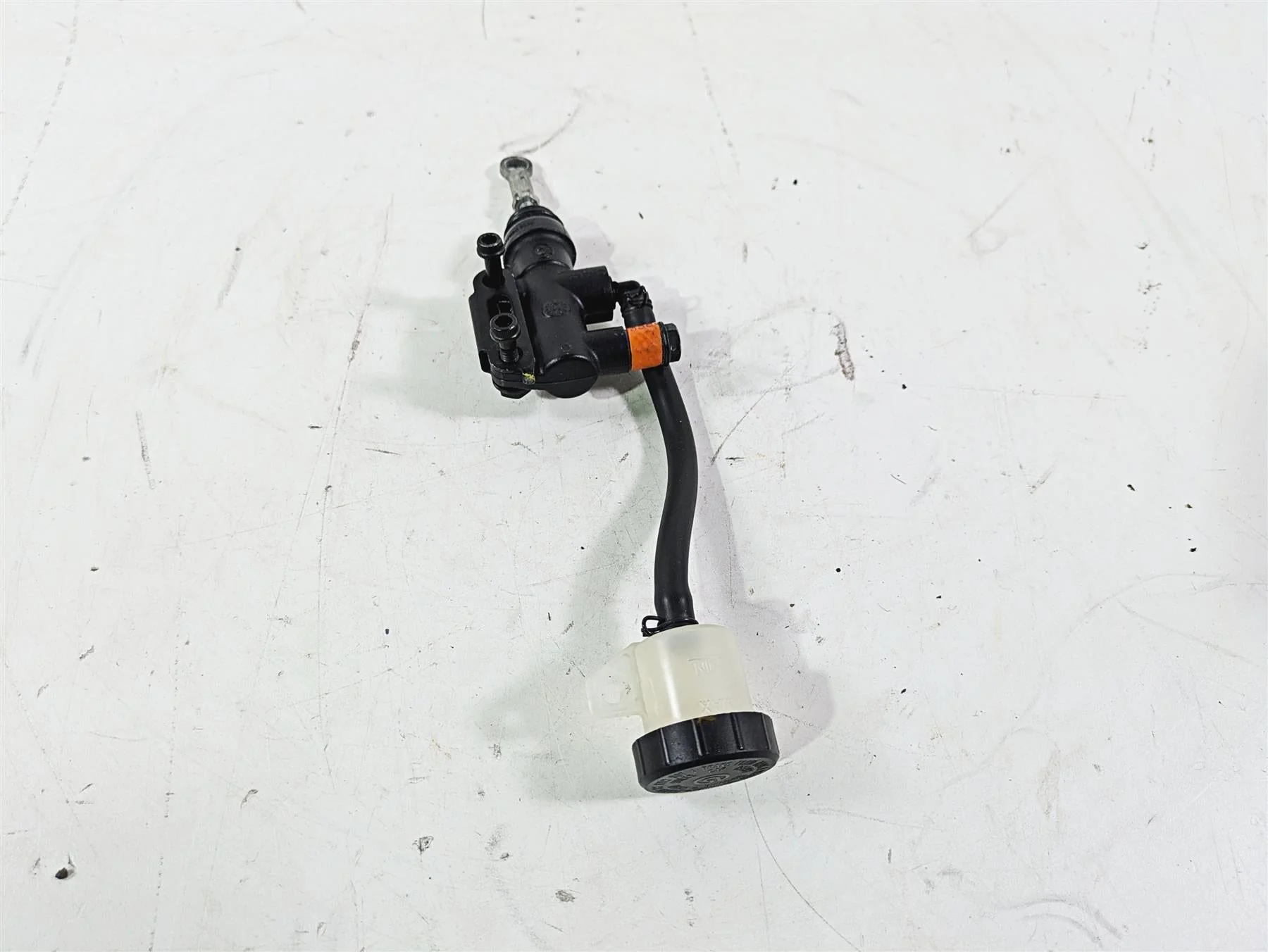 2018 Ducati Hypermotard 939 SP Brembo Rear Brake Master Cylinder 62540041A - Image 4