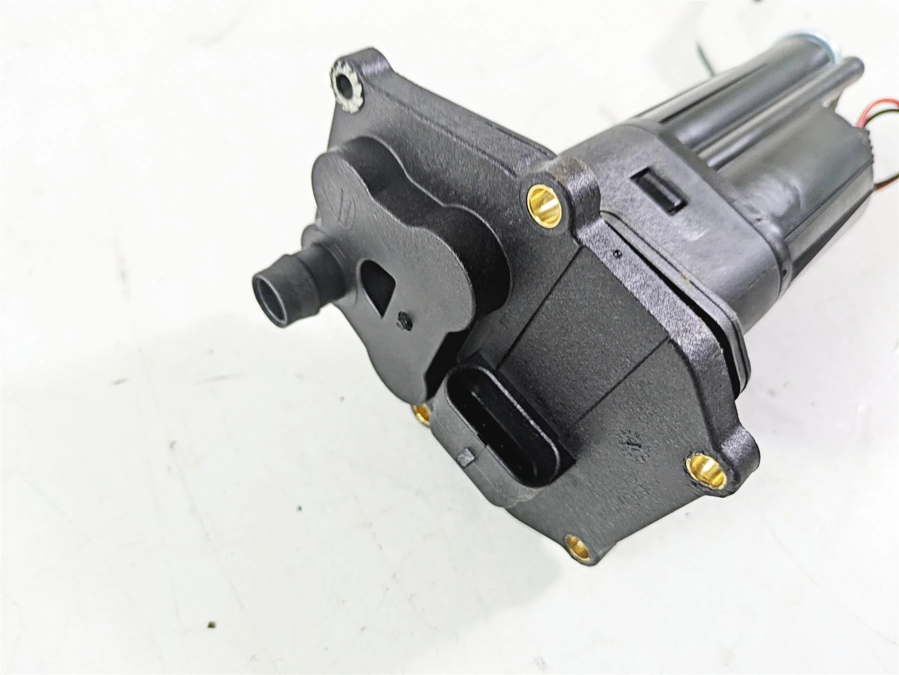 2018 Ducati Hypermotard 939 SP Fuel Gas Petrol Pump Tested 16024281A - Image 9