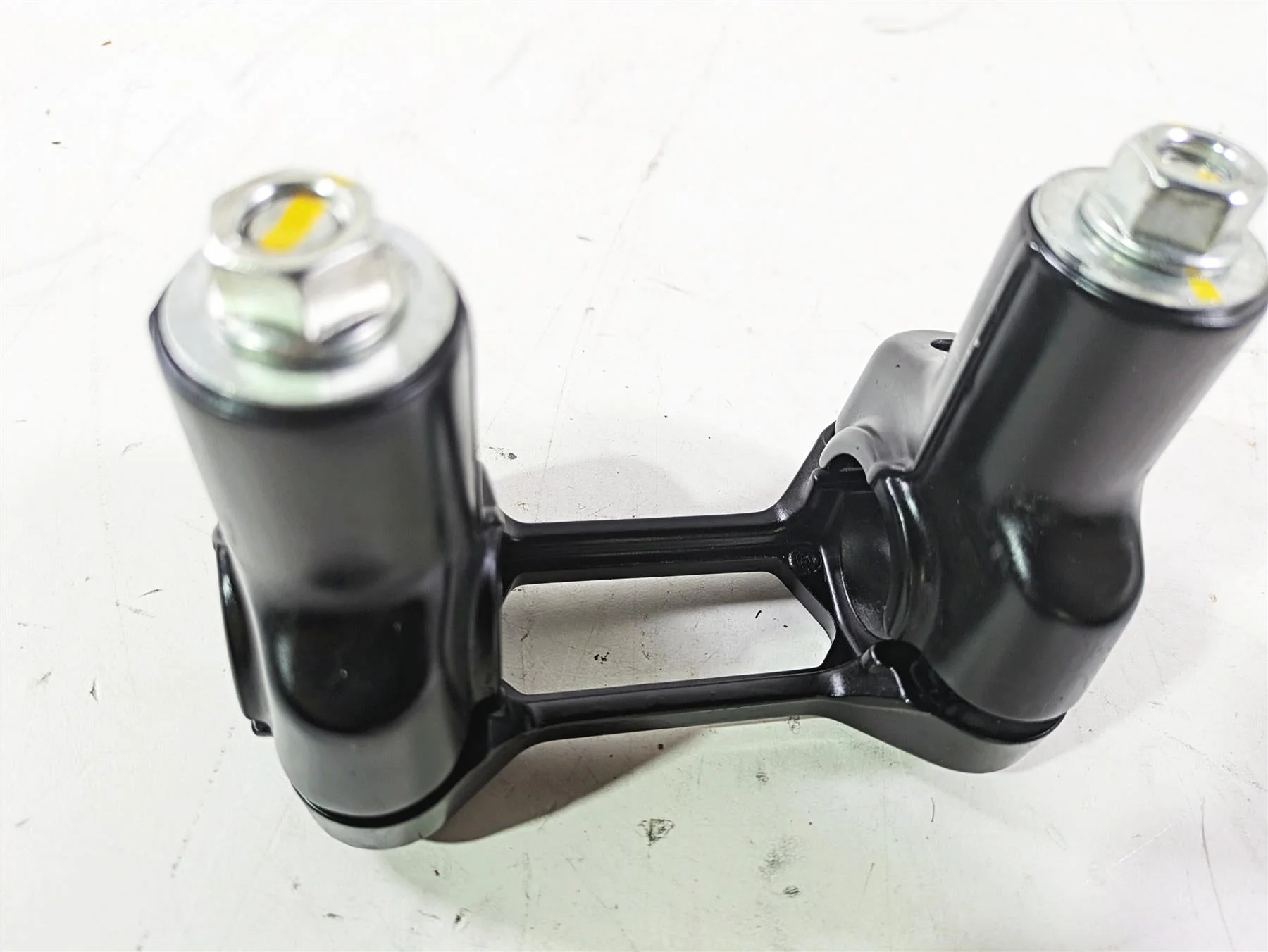 2018 Ducati Hypermotard 939 SP Handlebar Riser Holder Set 36011451AA - Image 11