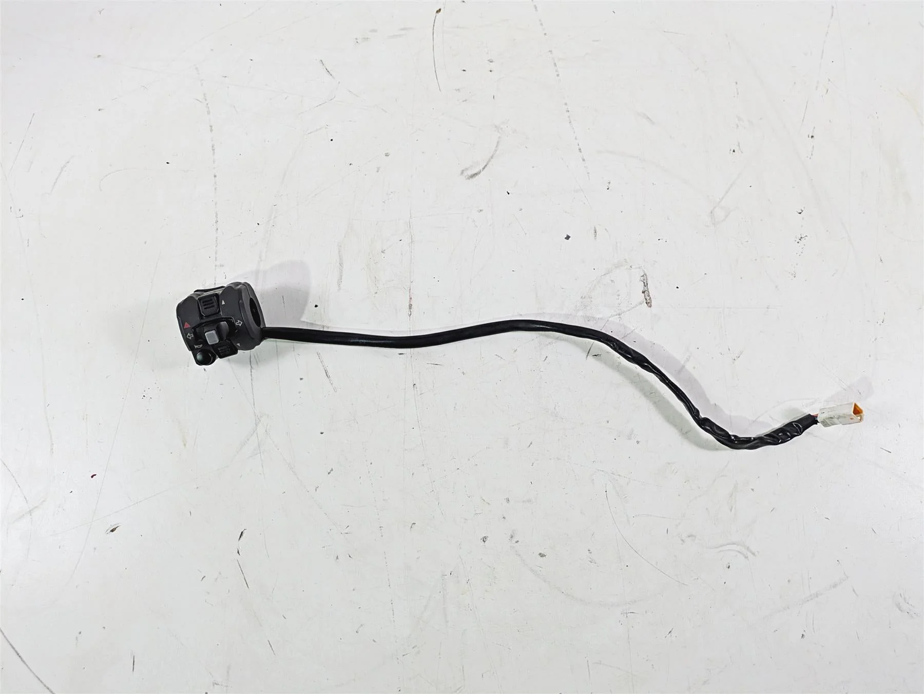 2018 Ducati Hypermotard 939 SP Left Hand Light Control Switch 65110142A - Image 5