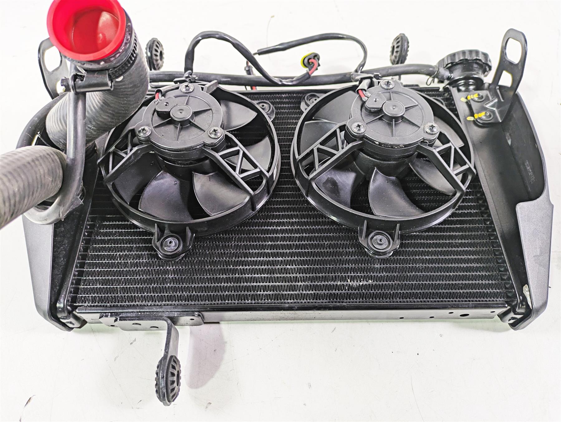 2018 Ducati Hypermotard 939 SP Radiator Fans Reservoir Hoses Set 54840981D - Image 2