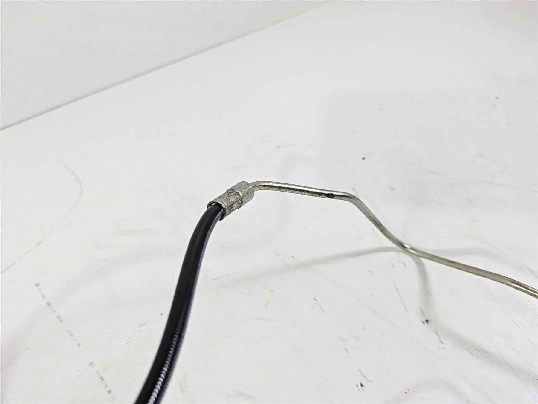 2018 Ducati Hypermotard 939 SP Rear Abs Brake Line Set 61910401B 61910411B - Image 5