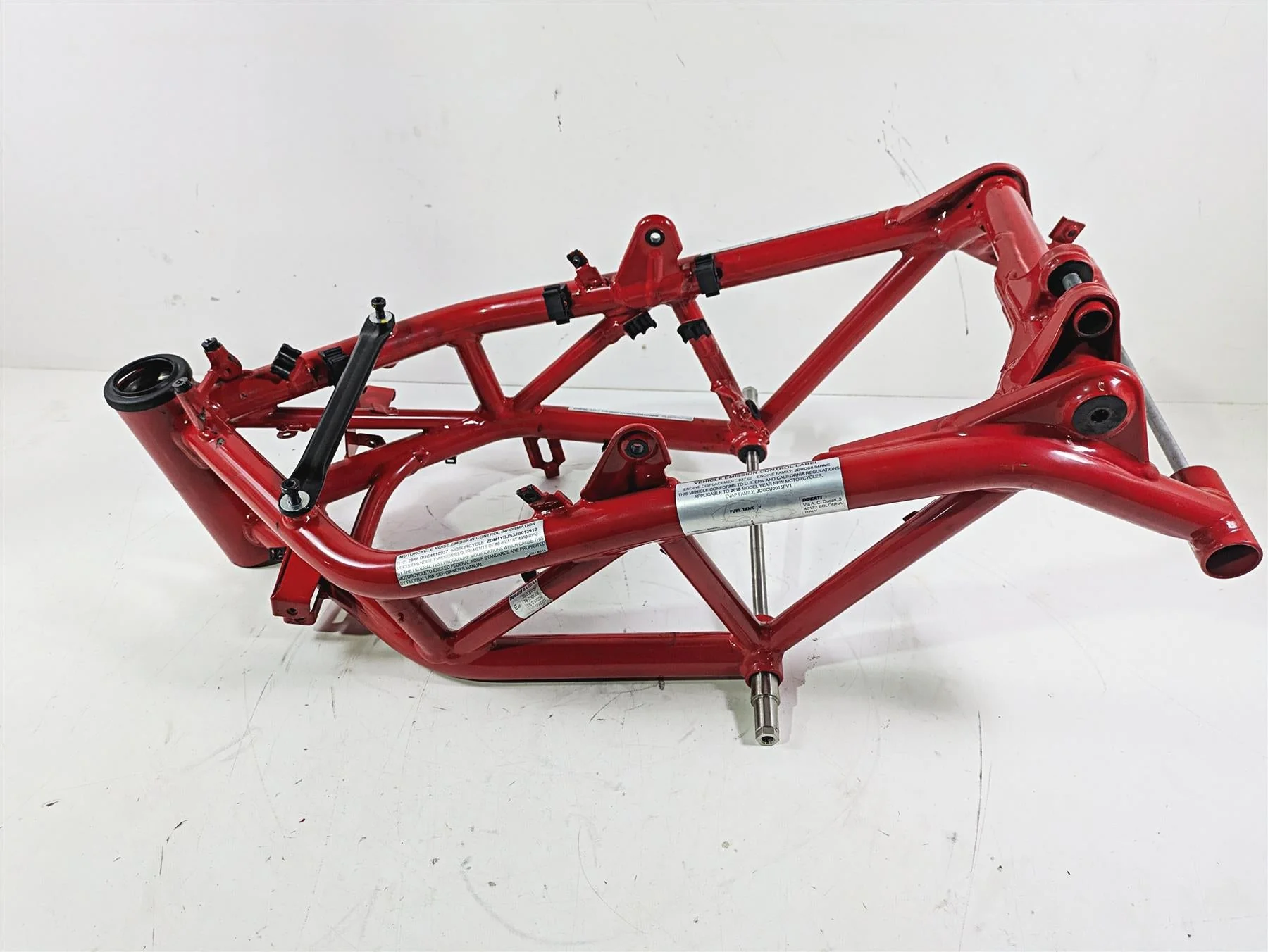 2018 Ducati Hypermotard 939 SP Straight Main Frame Chassis With Clean Oregon Title 47017931AA 47017961AA - Image 3