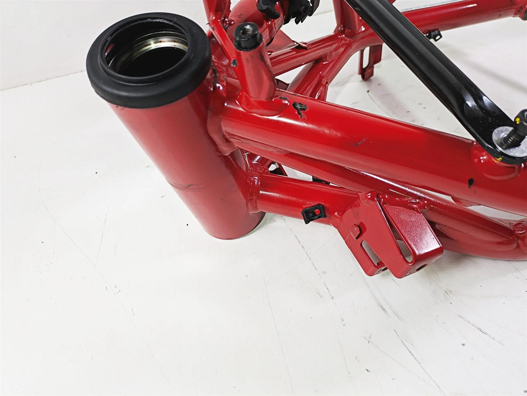 2018 Ducati Hypermotard 939 SP Straight Main Frame Chassis With Clean Oregon Title 47017931AA 47017961AA - Image 7