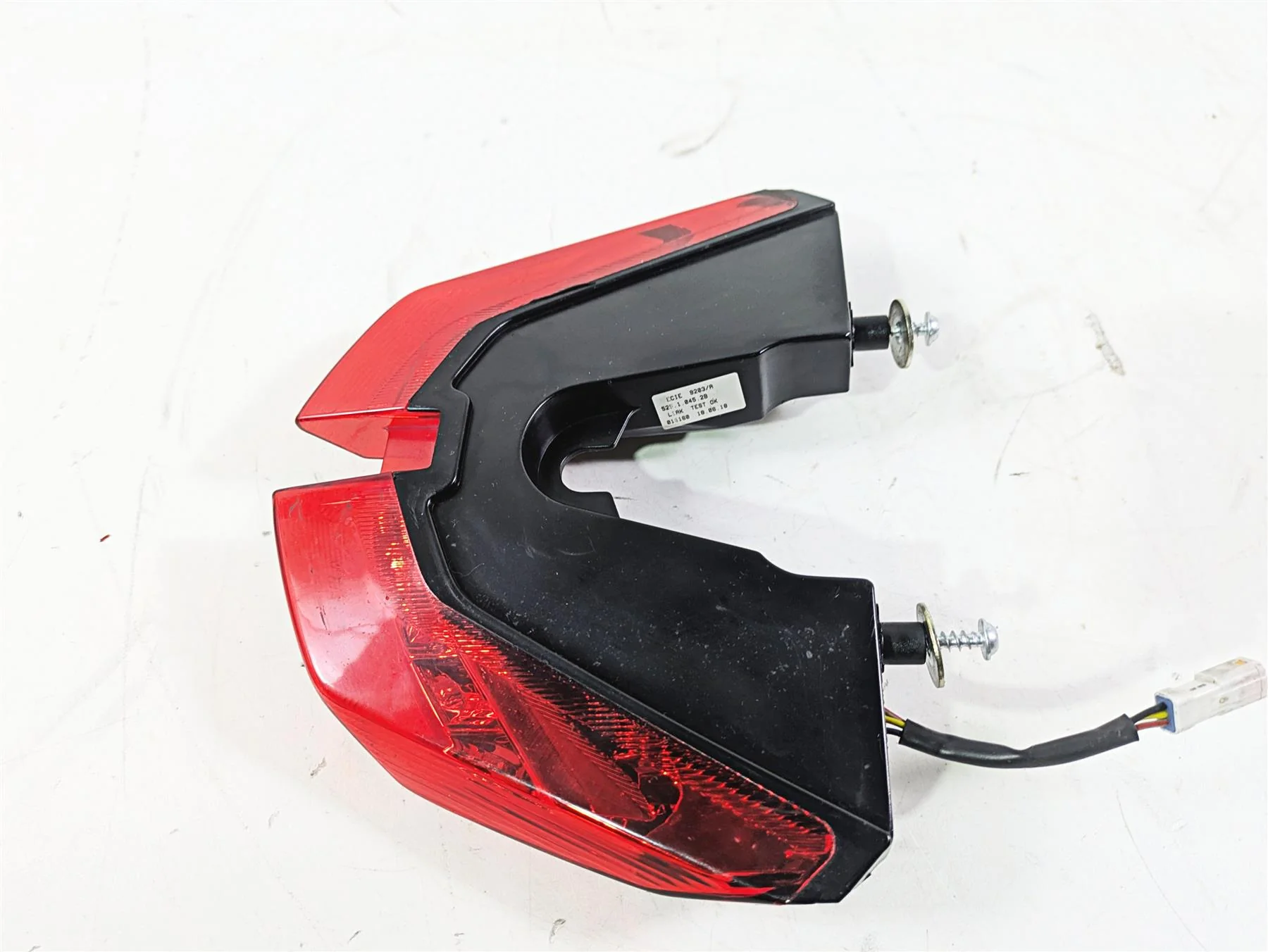 2018 Ducati Hypermotard 939 SP Taillight Tail Stop Brake Light 52510452B - Image 2