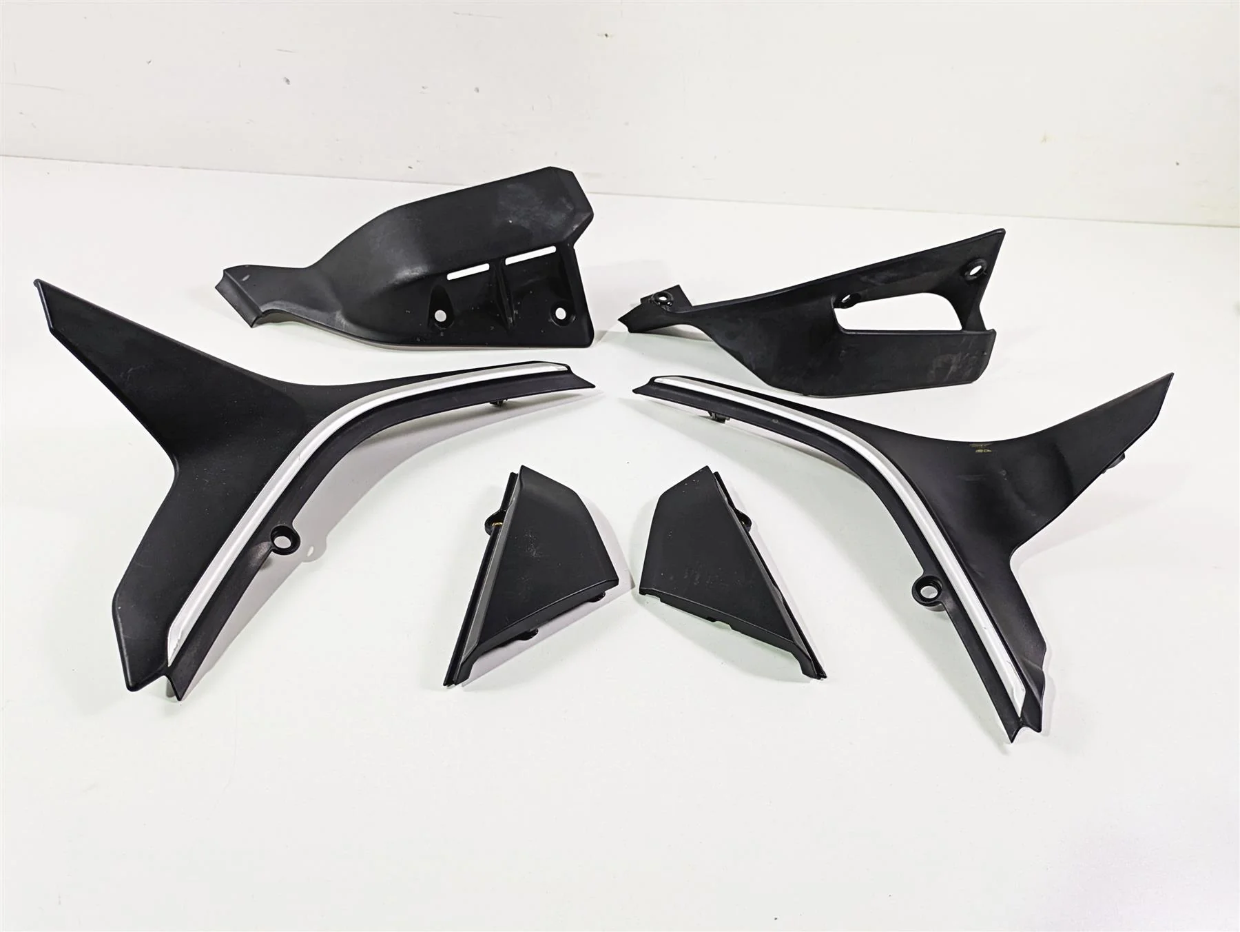 2018 Ducati Scrambler Desert Sled 800 Frame Infill Side Covers Set 4601C102A