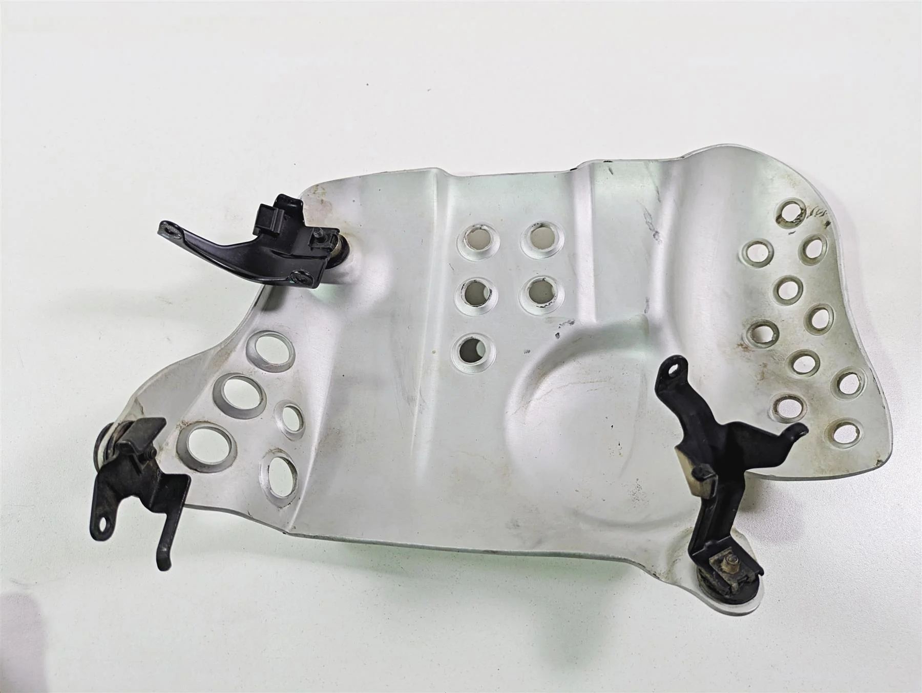 2018 Ducati Scrambler Desert Sled 800 Lower Engine Skid Plate Guard 46017331AA - Image 5