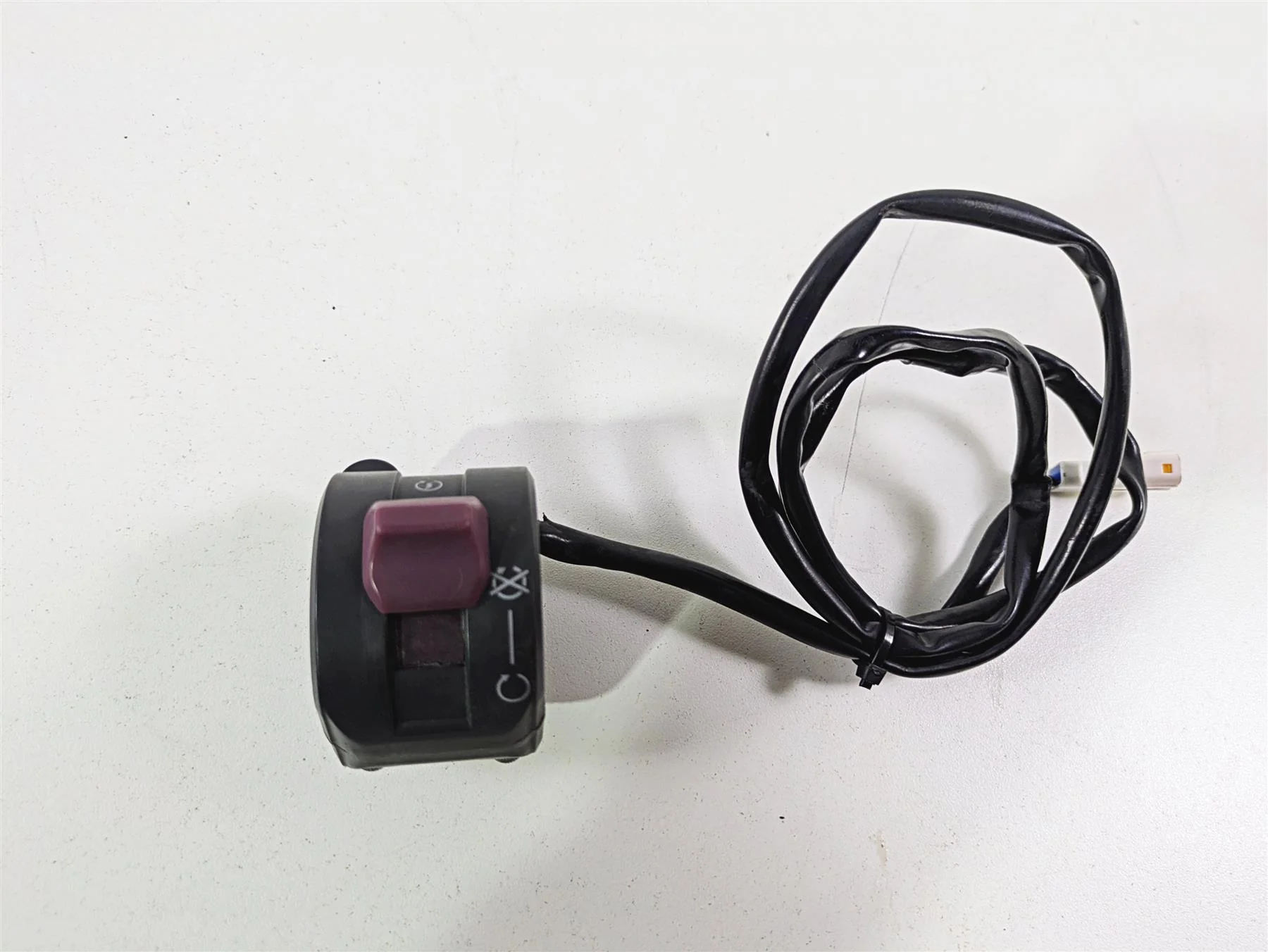 2018 Ducati Scrambler Desert Sled 800 Right Hand Control Switch 65010172B