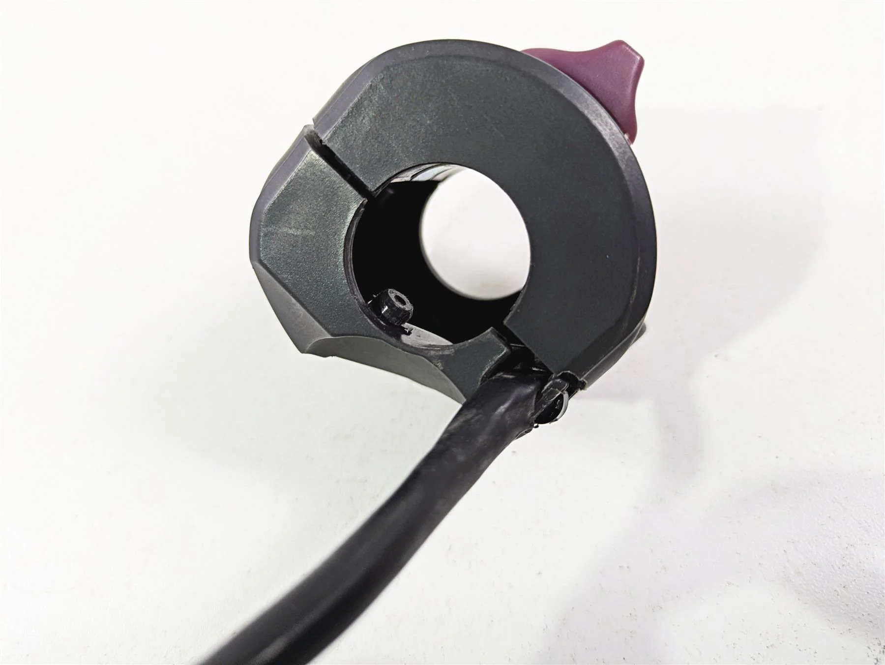 2018 Ducati Scrambler Desert Sled 800 Right Hand Control Switch 65010172B - Image 11