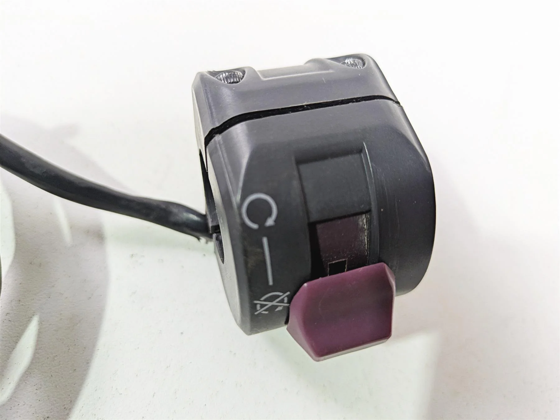 2018 Ducati Scrambler Desert Sled 800 Right Hand Control Switch 65010172B - Image 8