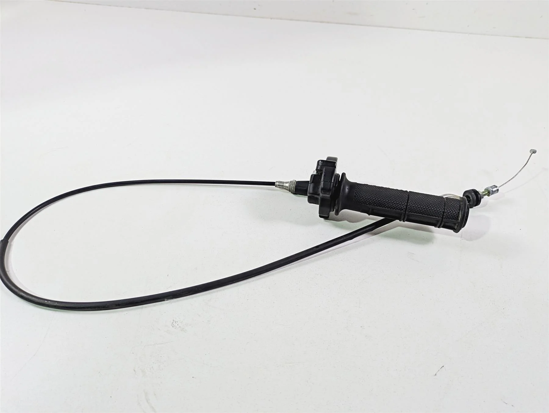 2018 Ducati Scrambler Desert Sled 800 Throttle Control Grip Handle 65420461A - Image 3