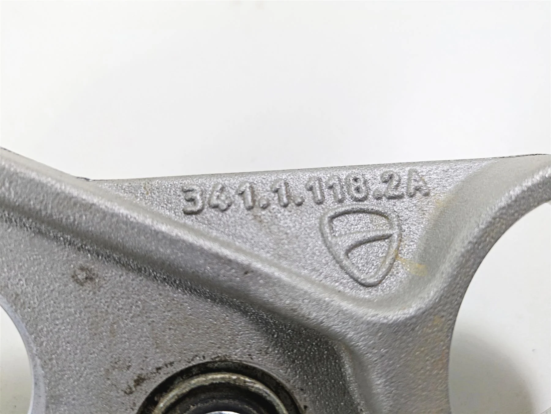 2018 Ducati Scrambler Desert Sled 800 Upper Triple Tree Clamp 34111182AA - Image 12