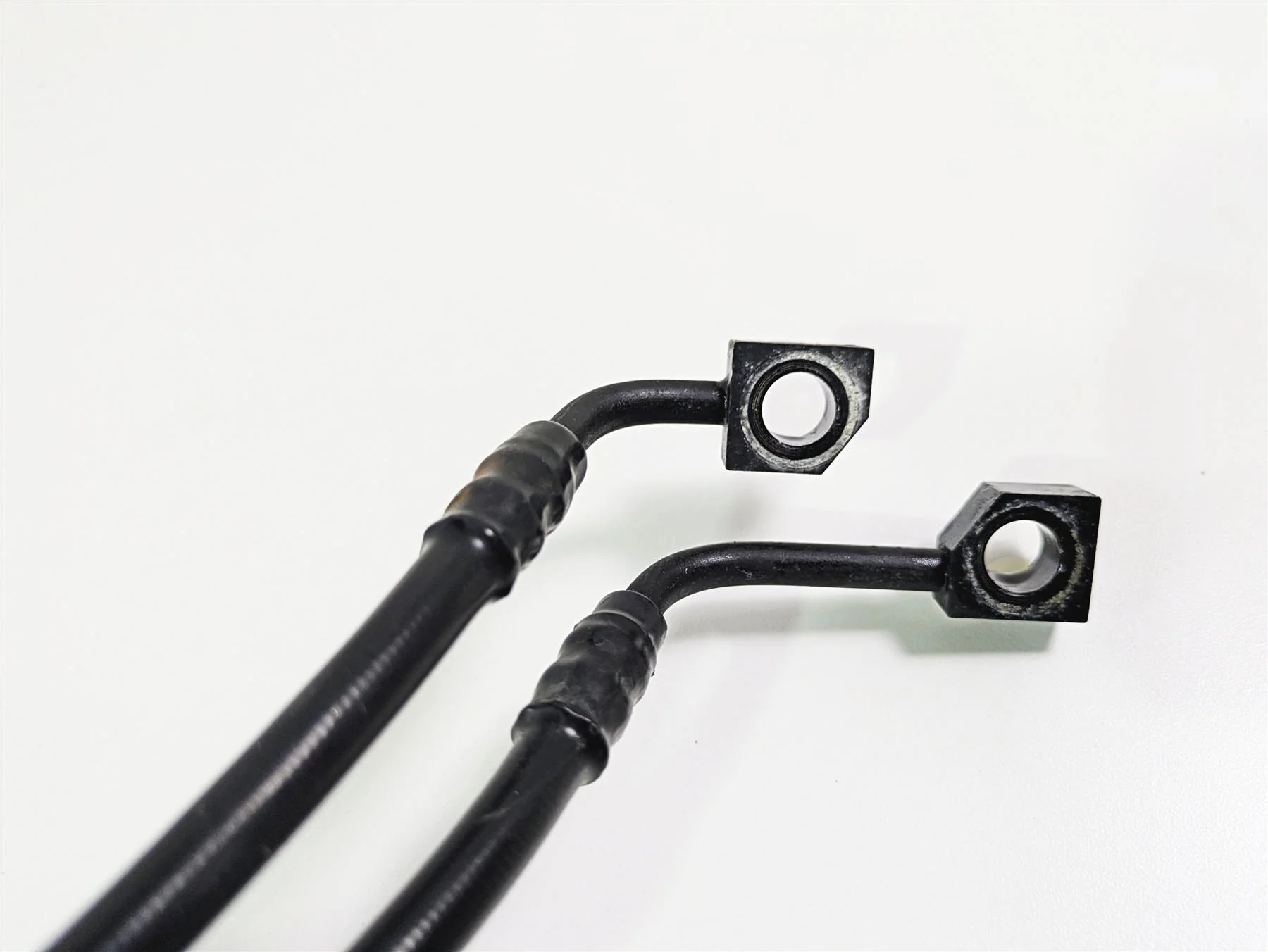 2018 Harley FLHCS Softail Heritage 115th Front Abs Brake Line Set 41800595 - Image 5